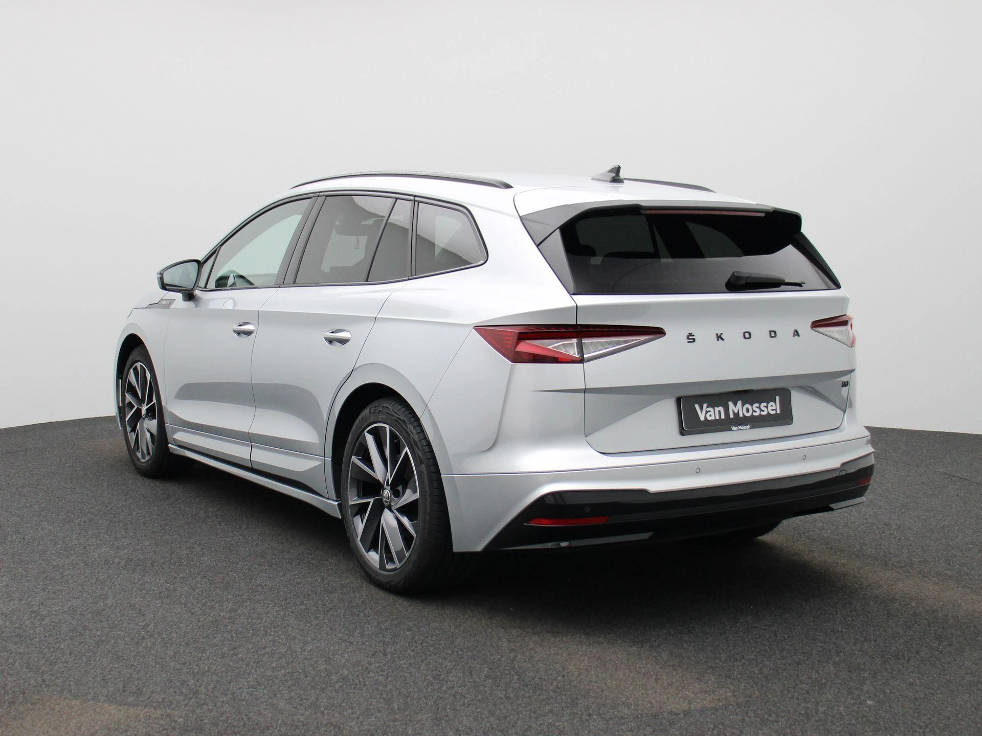 Škoda-Enyaq iV-image-1