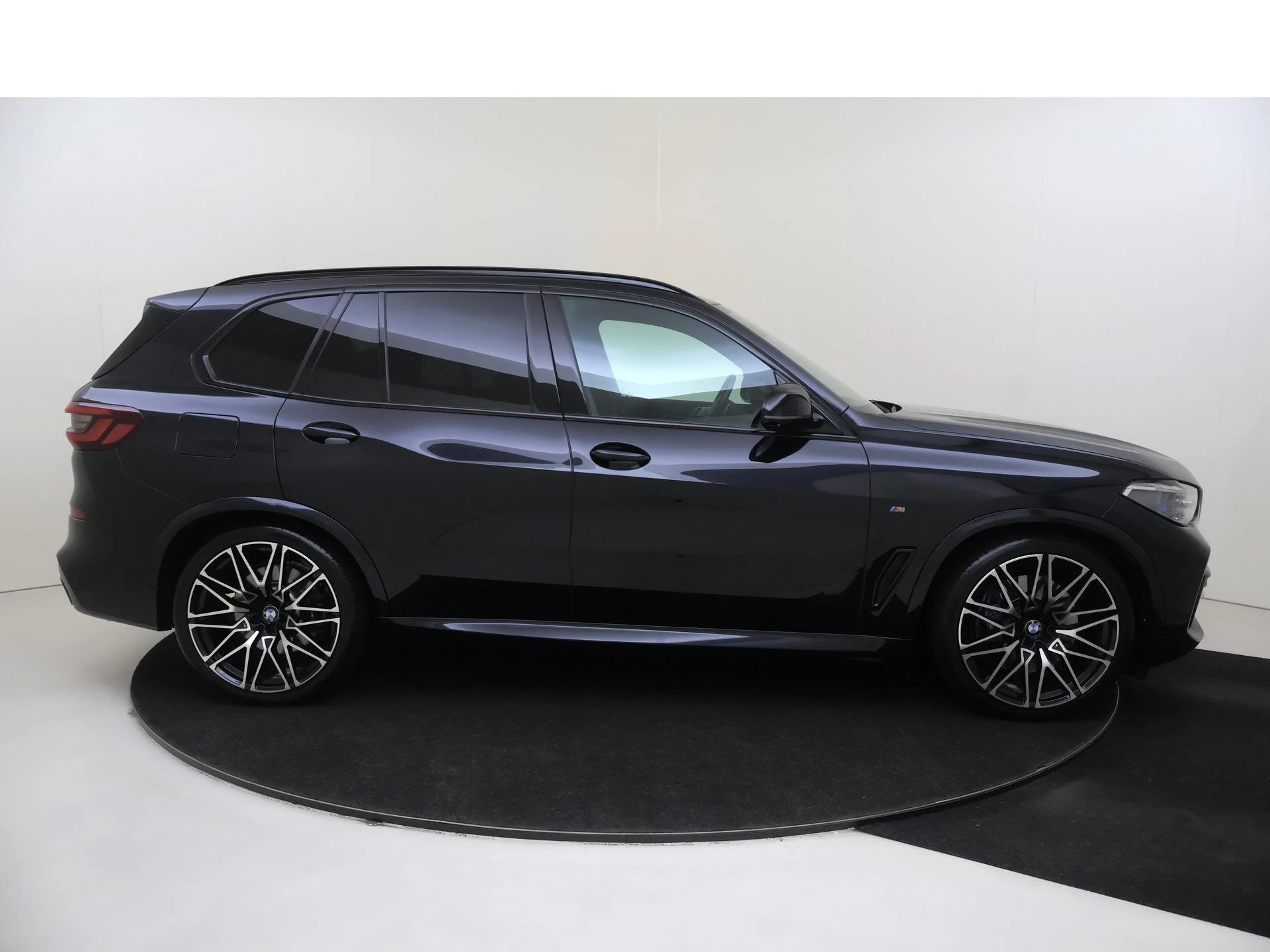 BMW X5 M50i High Executive