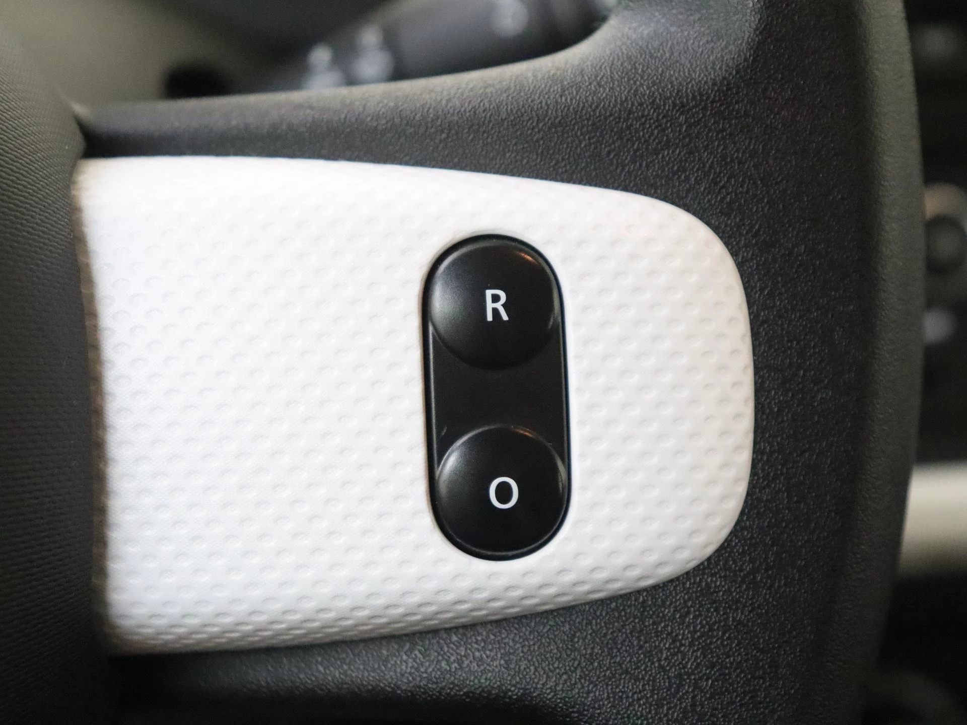 Renault-Twingo-image-14