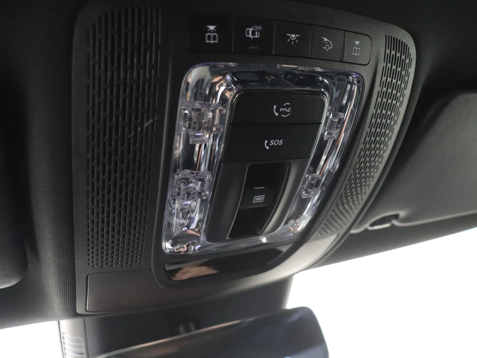 Mercedes-Benz-A-Klasse-image-22