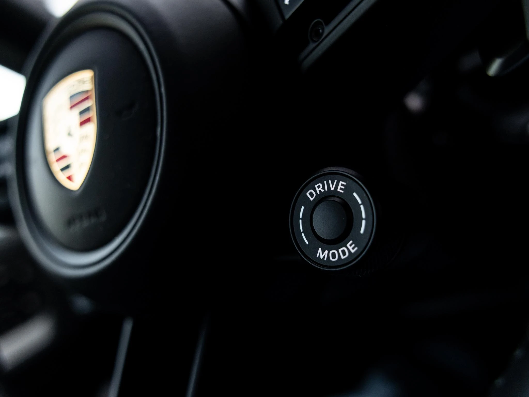 Porsche-Cayenne-image-50