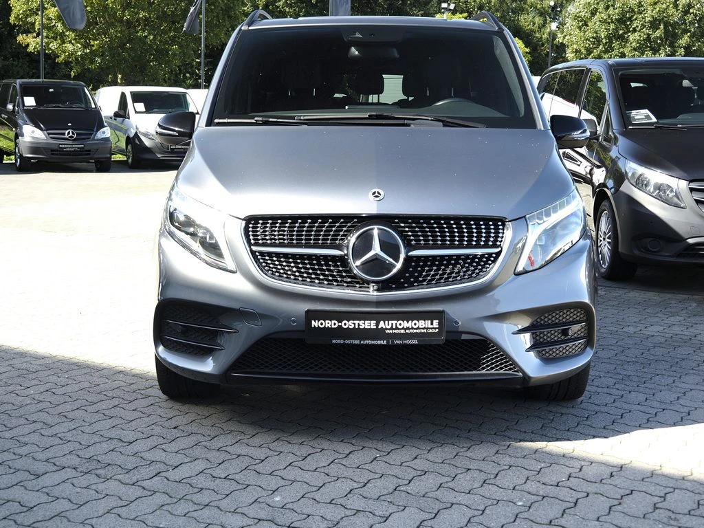 Mercedes-Benz-V-Klasse 300-image-3