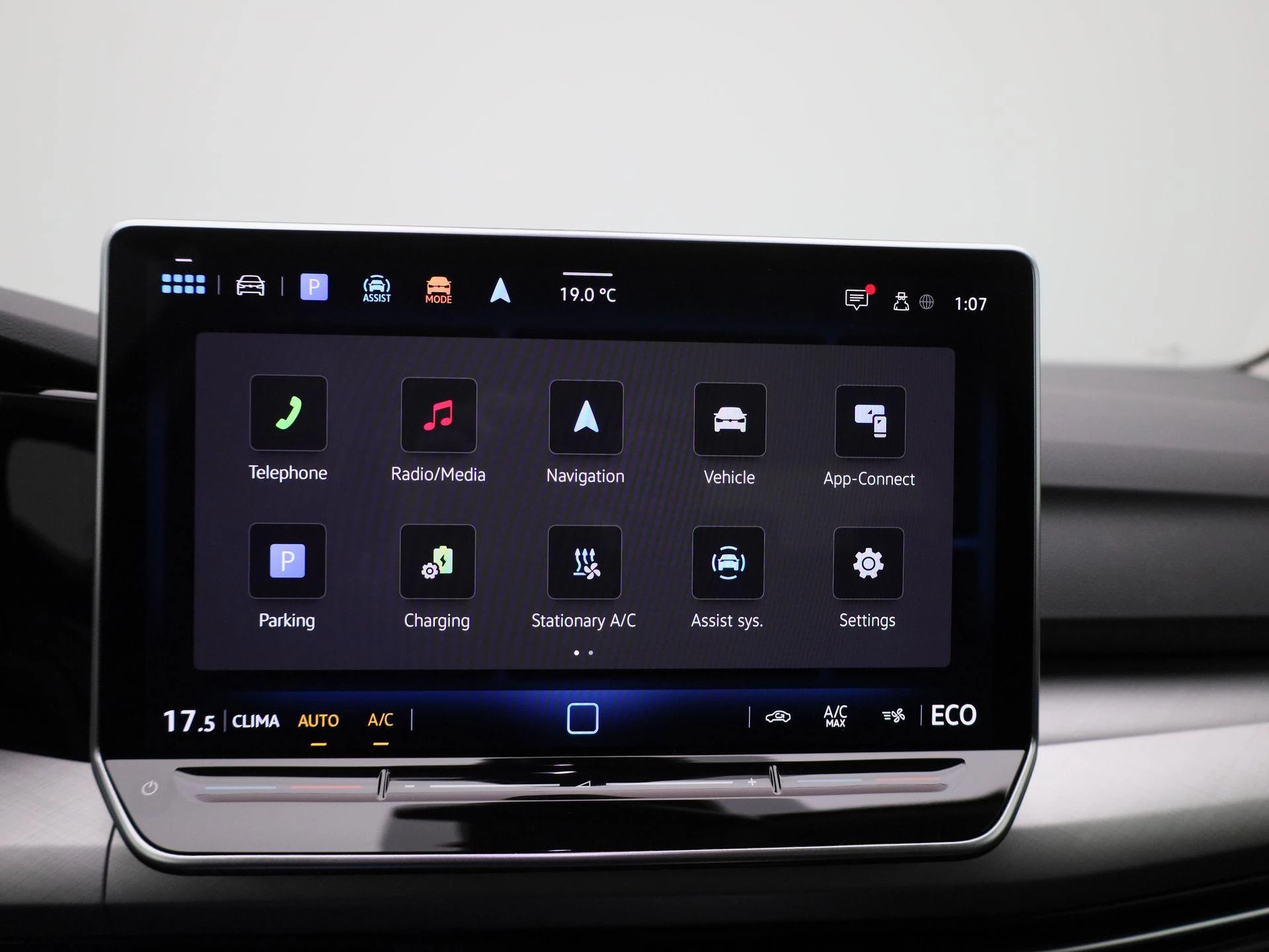 Volkswagen-Golf-image-15