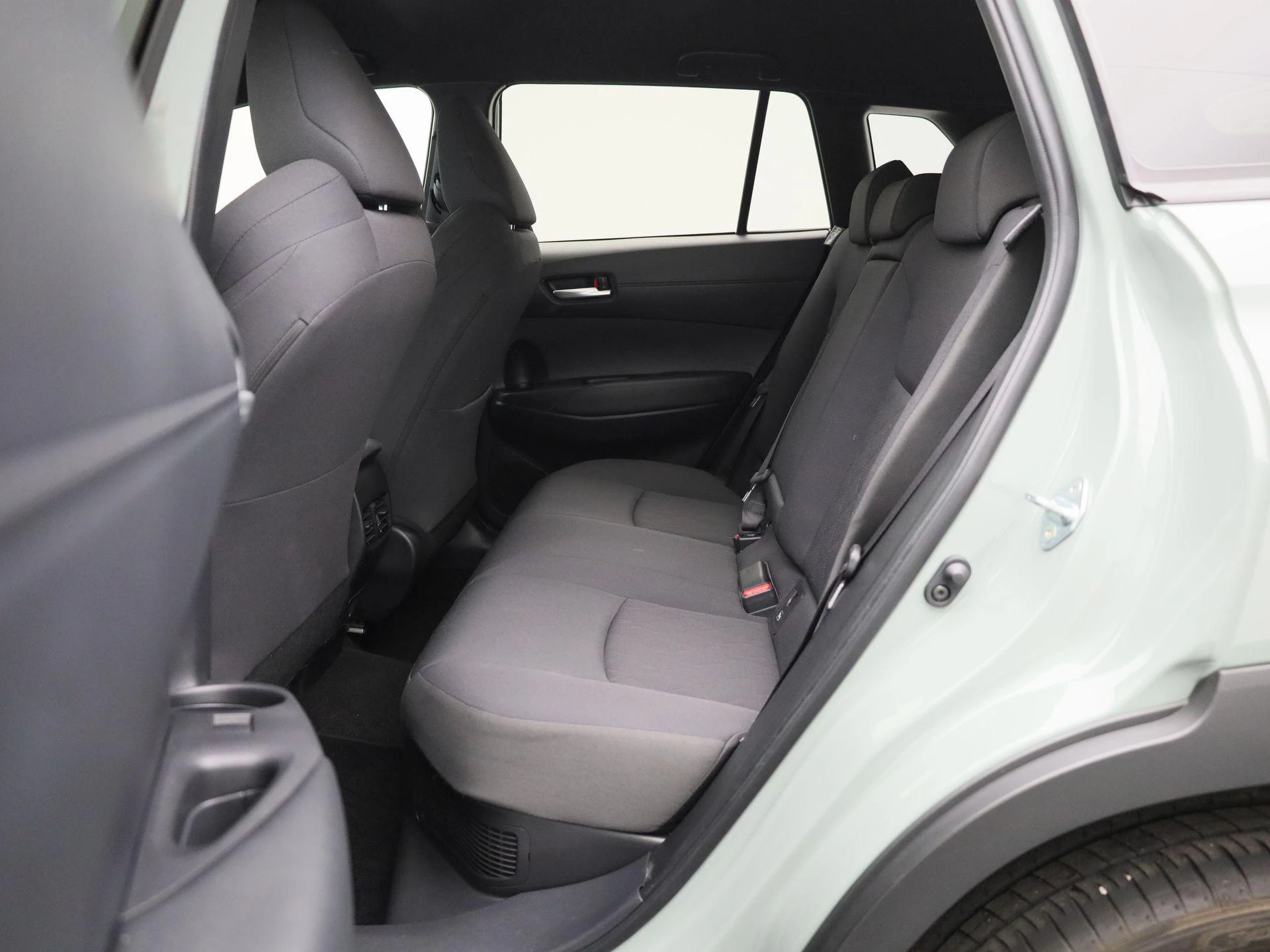 Toyota-Corolla Cross-image-11