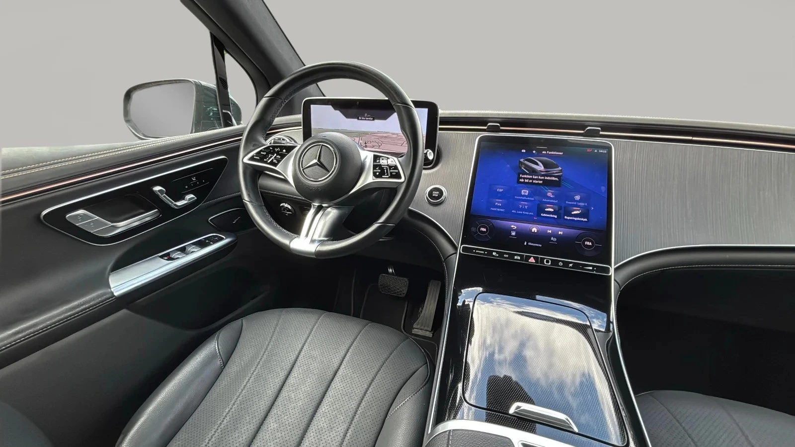 Mercedes-Benz-EQE-image-8