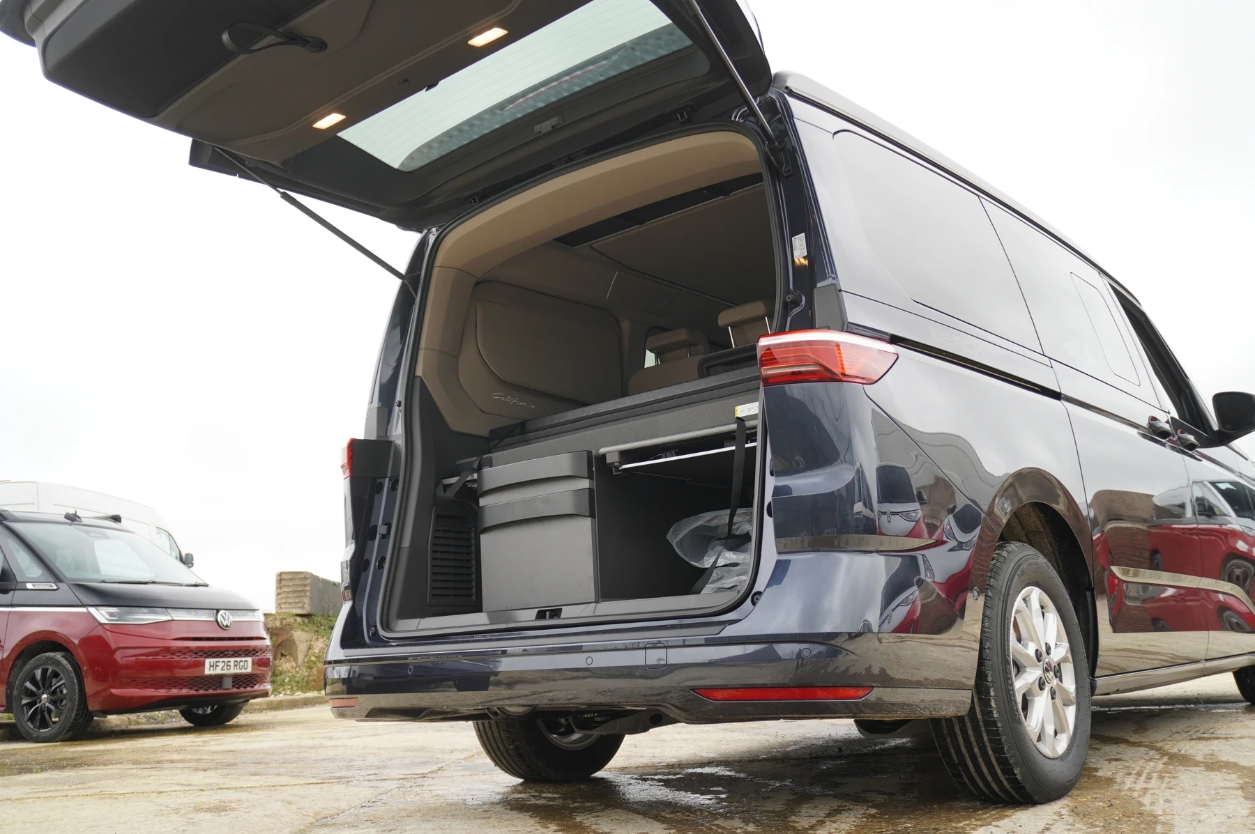 Volkswagen-California-image-11