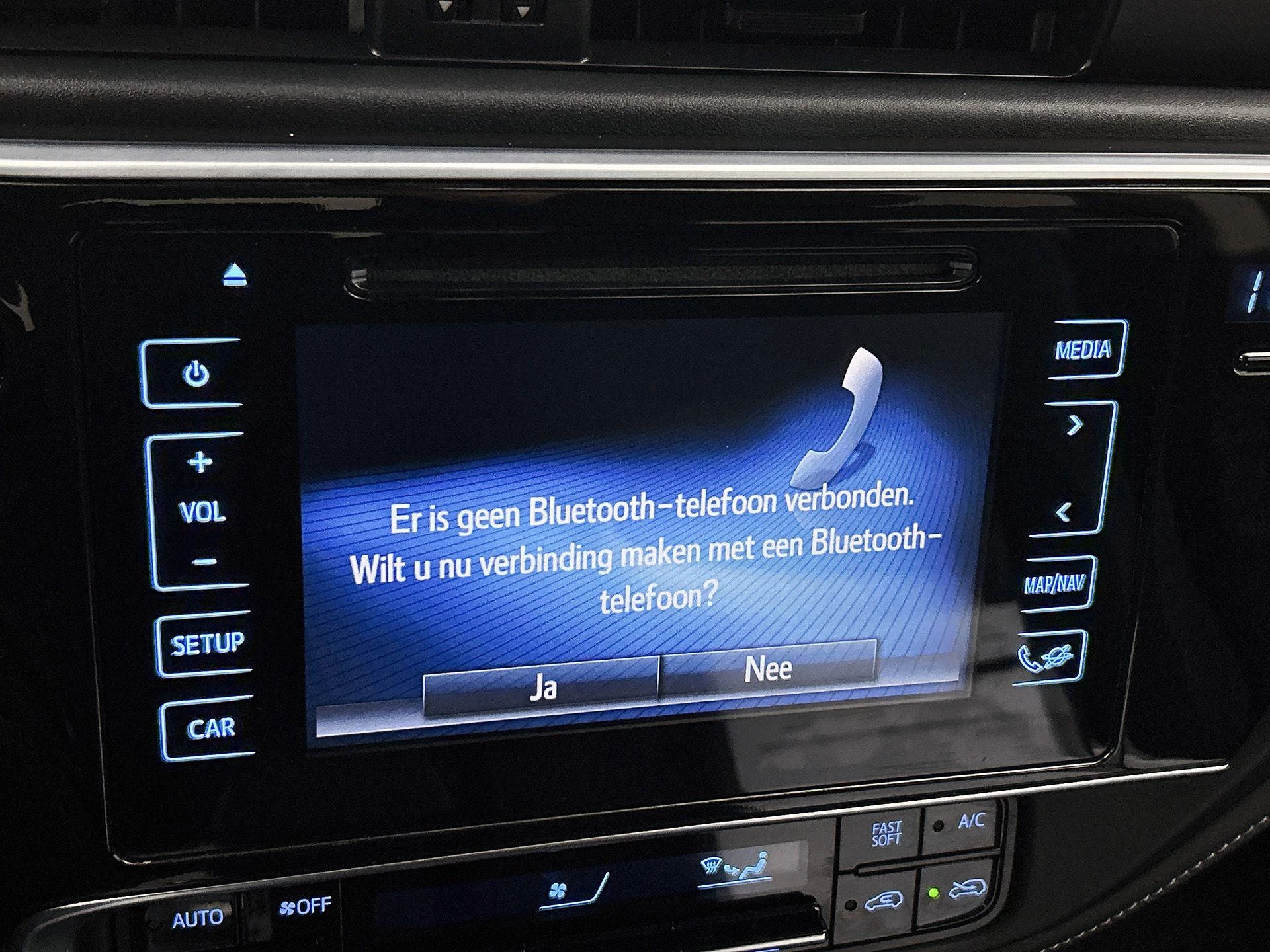 Toyota-Auris-image-12