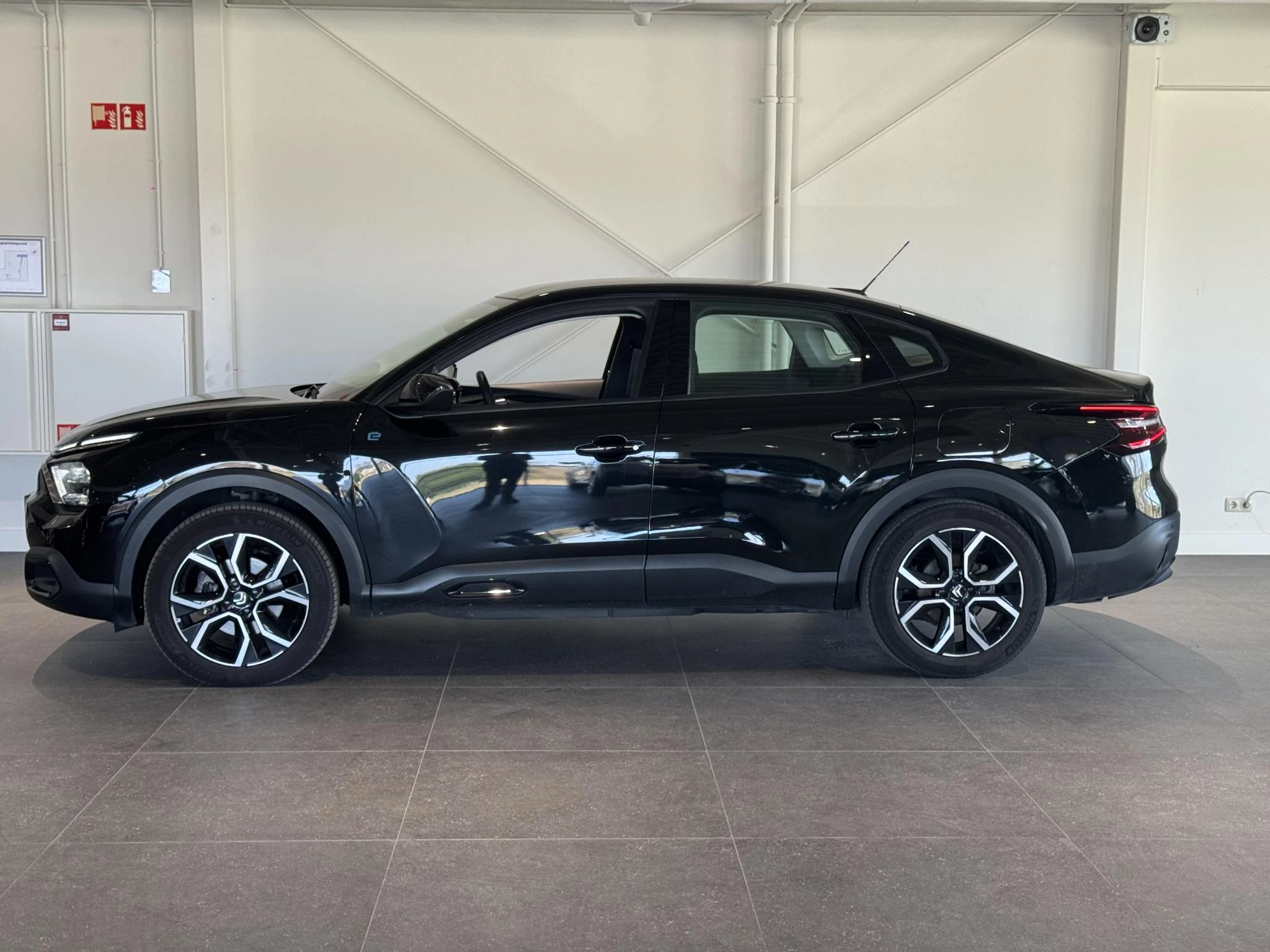 Citroën-ë-C4 X-image-10