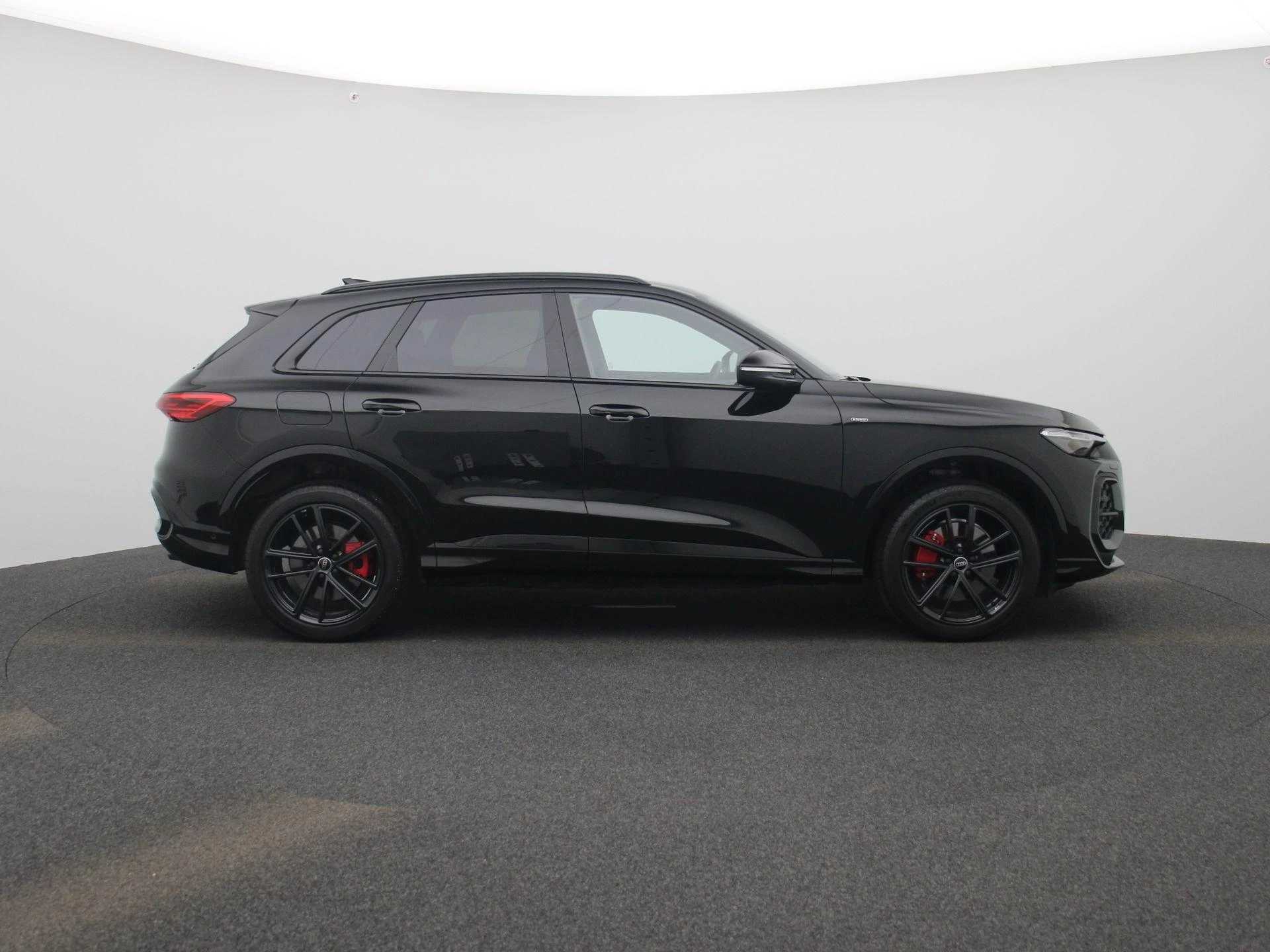 Audi Q5 2.0 TFSI e-hybrid quattro S edition Competition