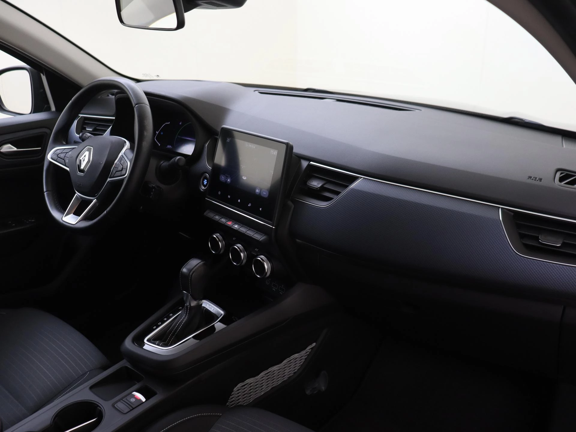 Renault-Arkana-image-4