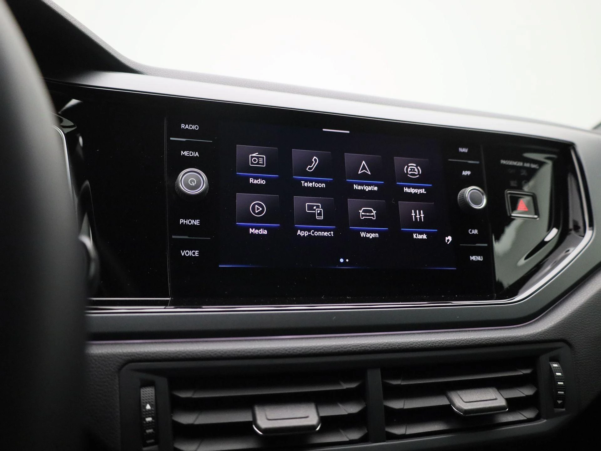 Volkswagen-Taigo-image-27