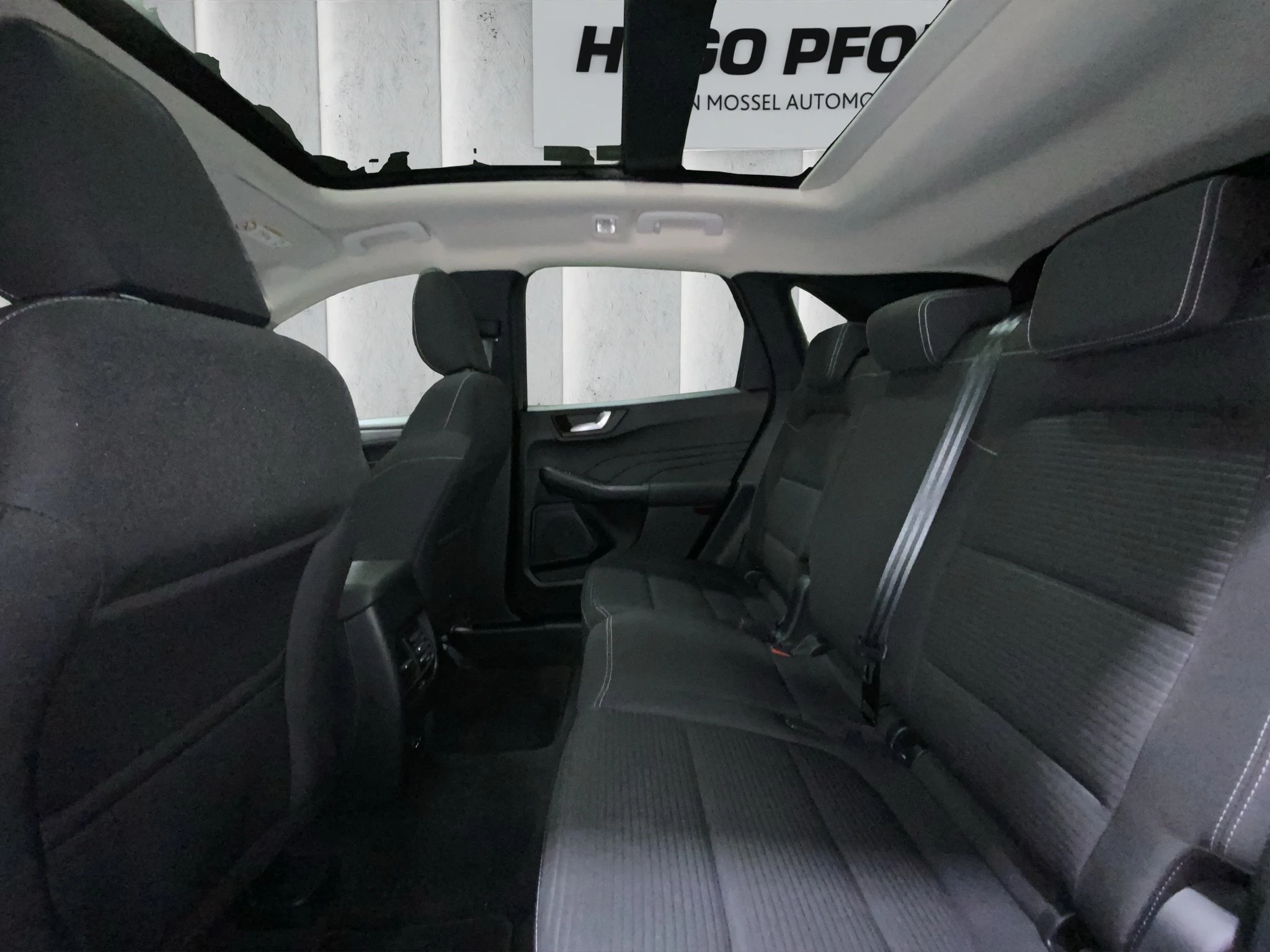 Ford Kuga Titanium | LED | GJR | DAB | Winter-Paket