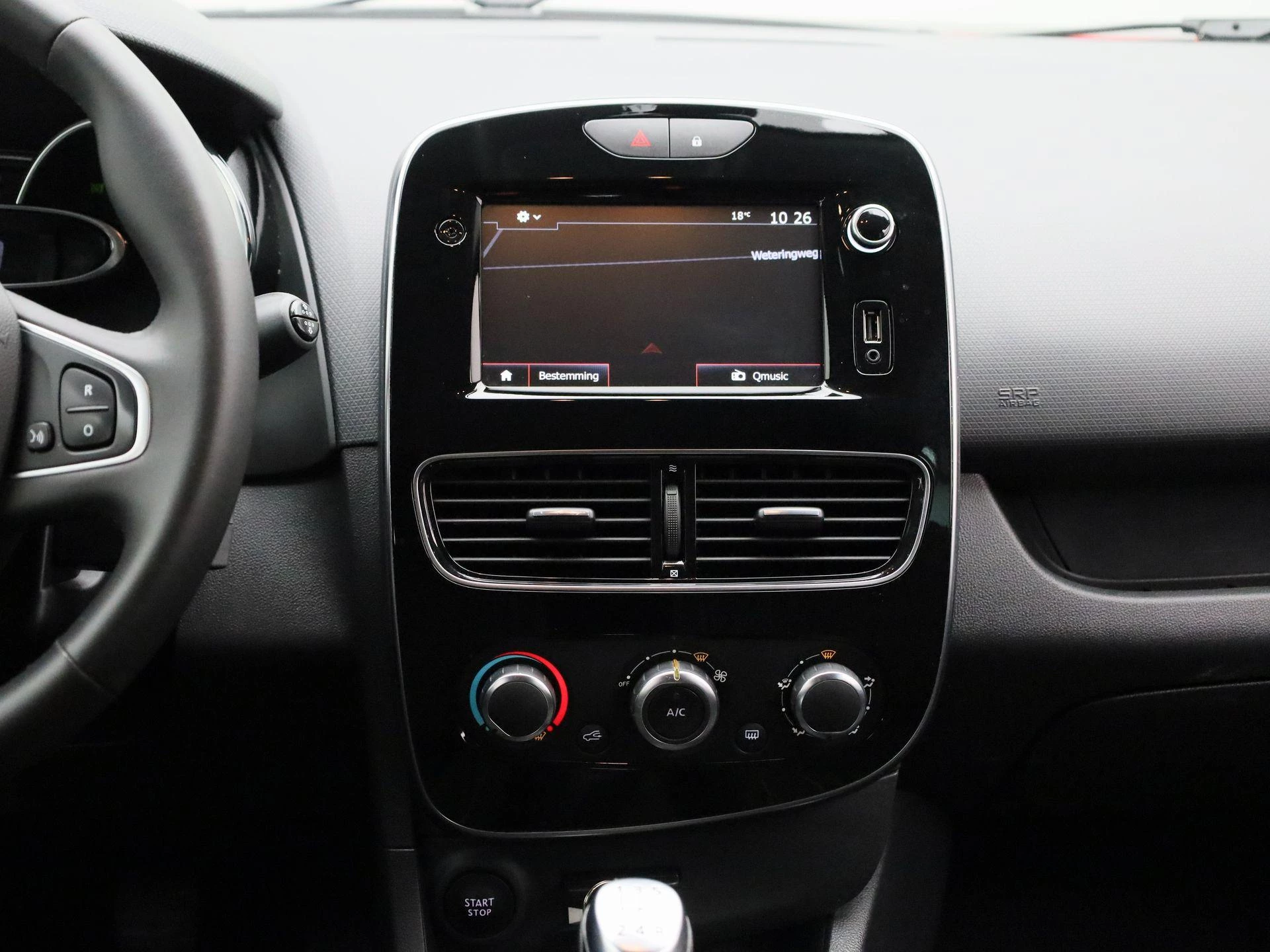 Renault-Clio-image-7