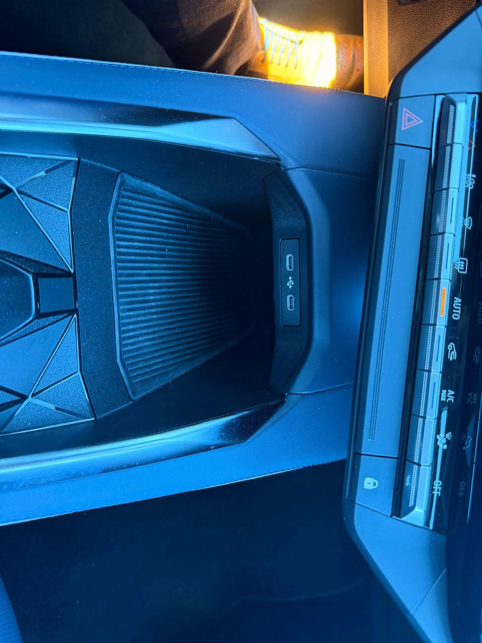 Alpine-A290-image-23