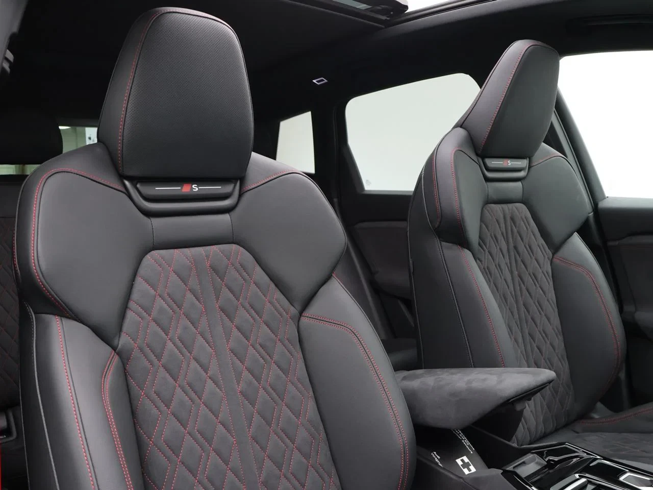 Audi Q6 e-tron 100 kWh 55 Quattro Advanced // DEMO