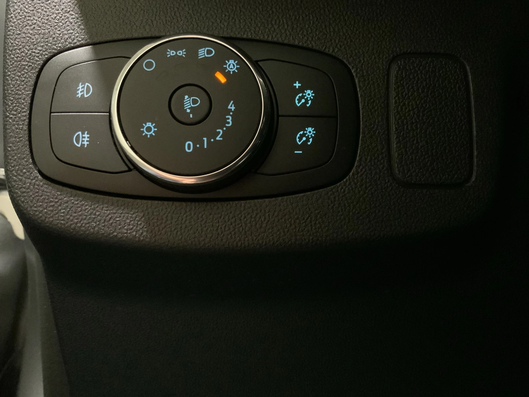 Ford Puma ST-Line Design MHEV | GJR | LED
