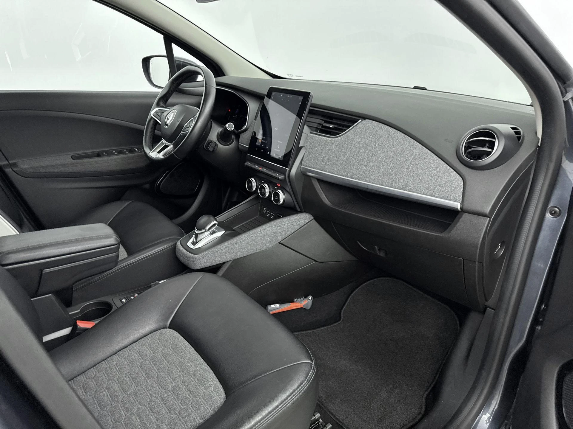 Renault-ZOE-image-24