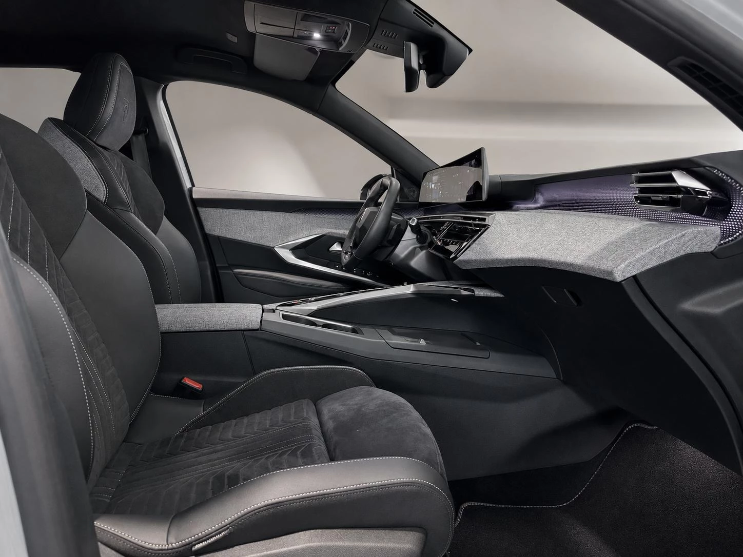 Peugeot 3008 1.2 Hybrid 136 GT