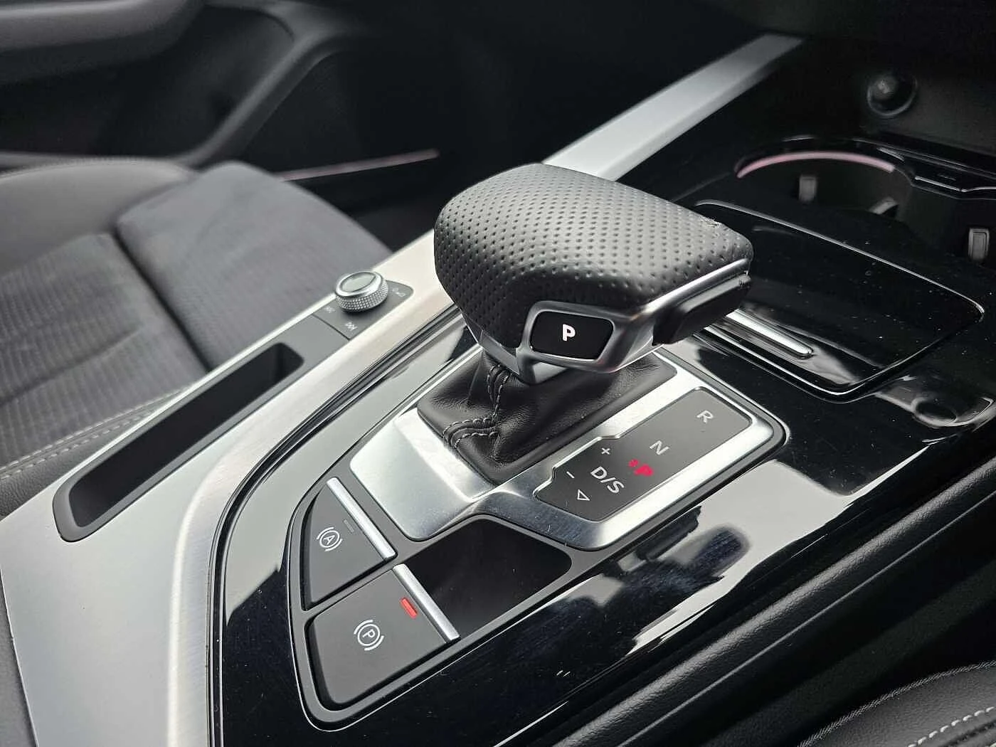 Audi-A4-image-7