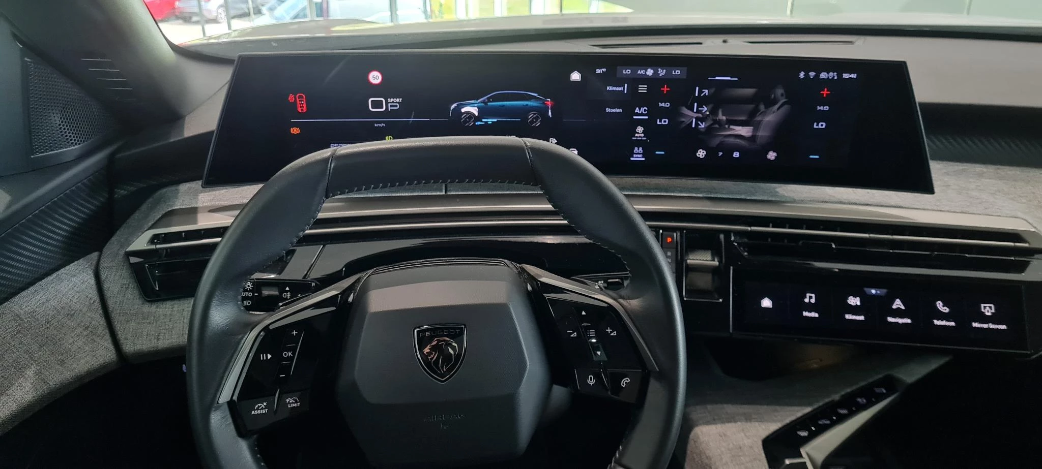 Peugeot 3008 1.2 Hybrid 136 Allure