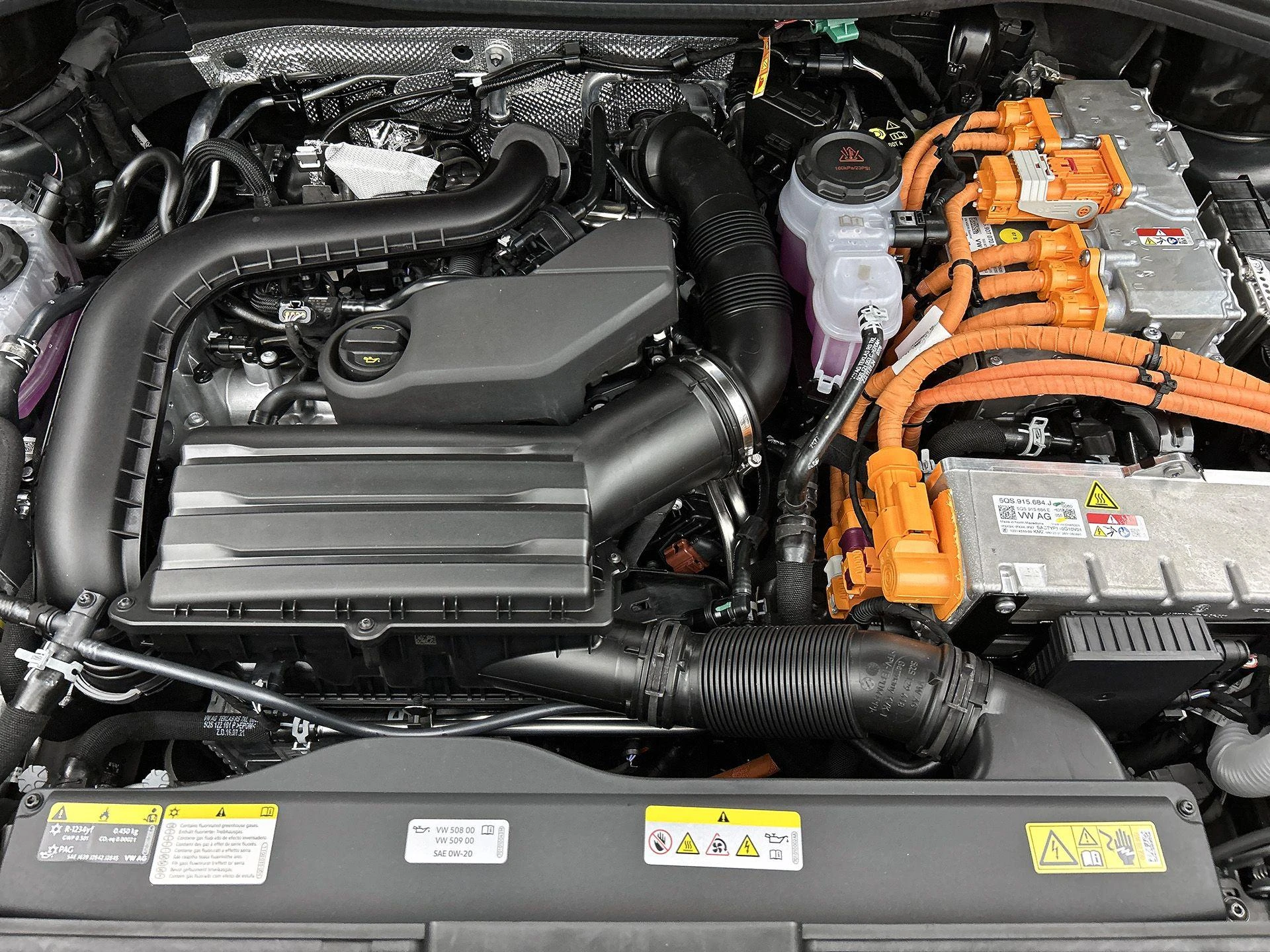 Volkswagen-Tayron-image-28