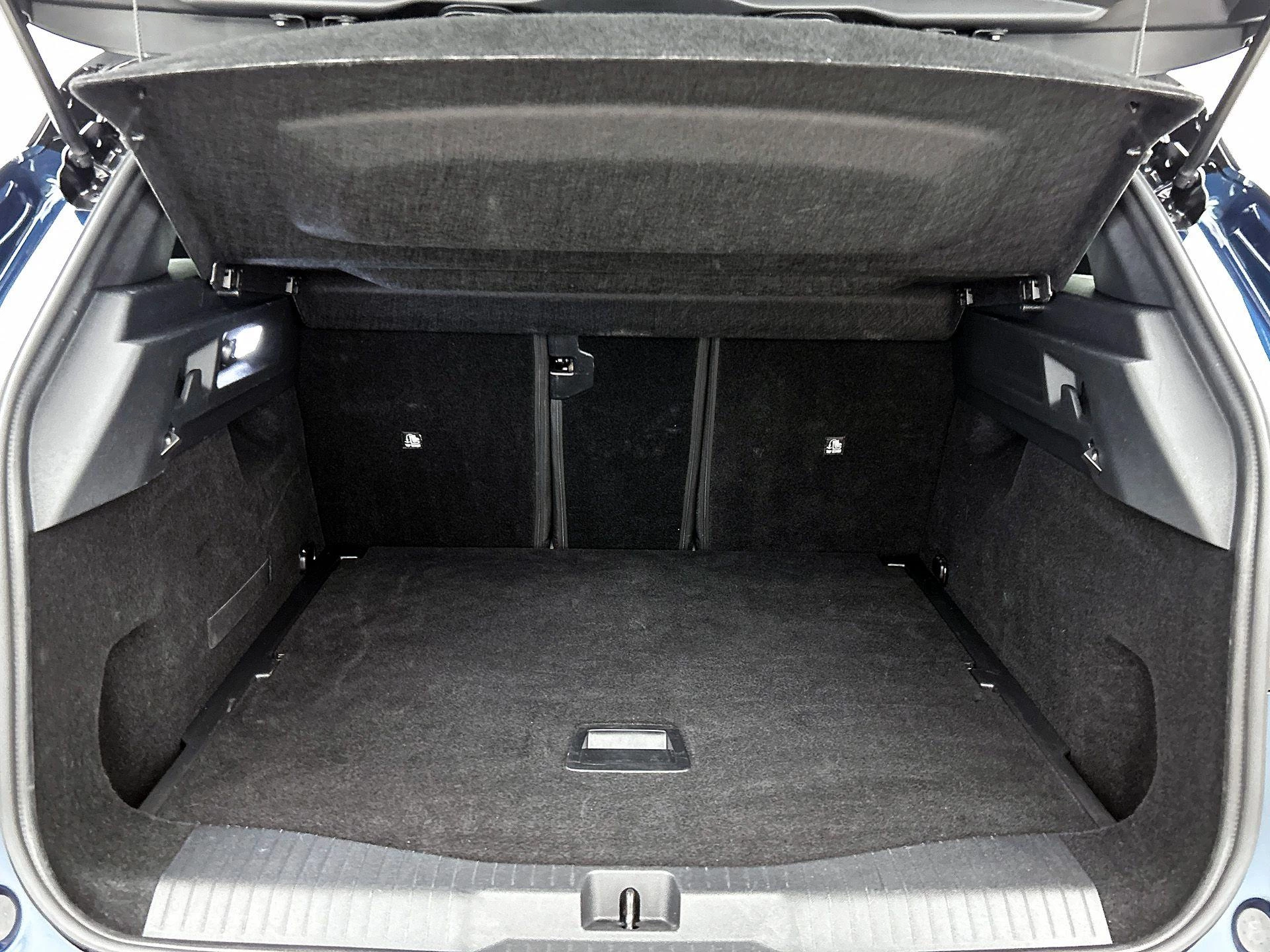 Opel-Grandland-image-28