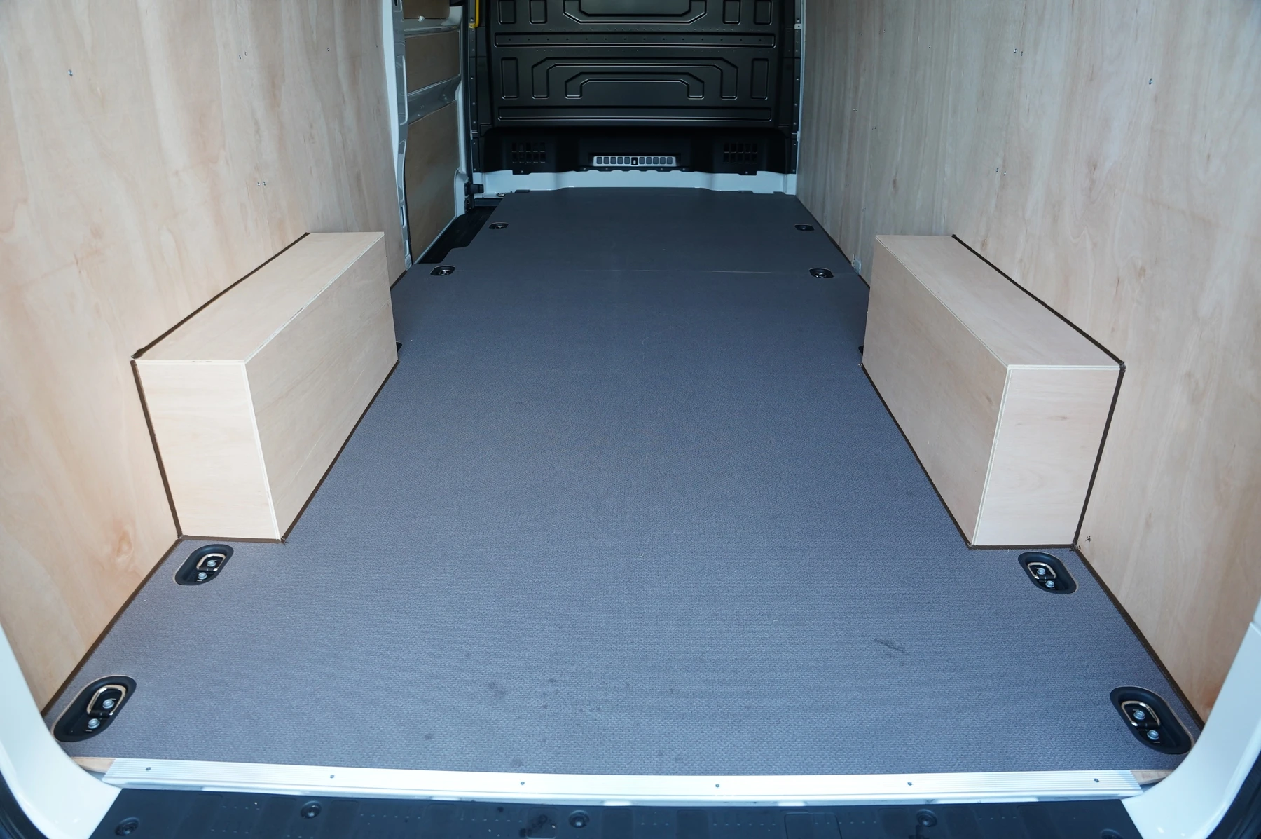 Volkswagen-Crafter-image-27