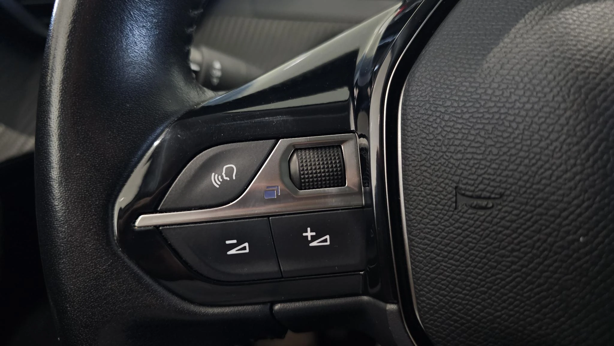 Peugeot-2008-image-14