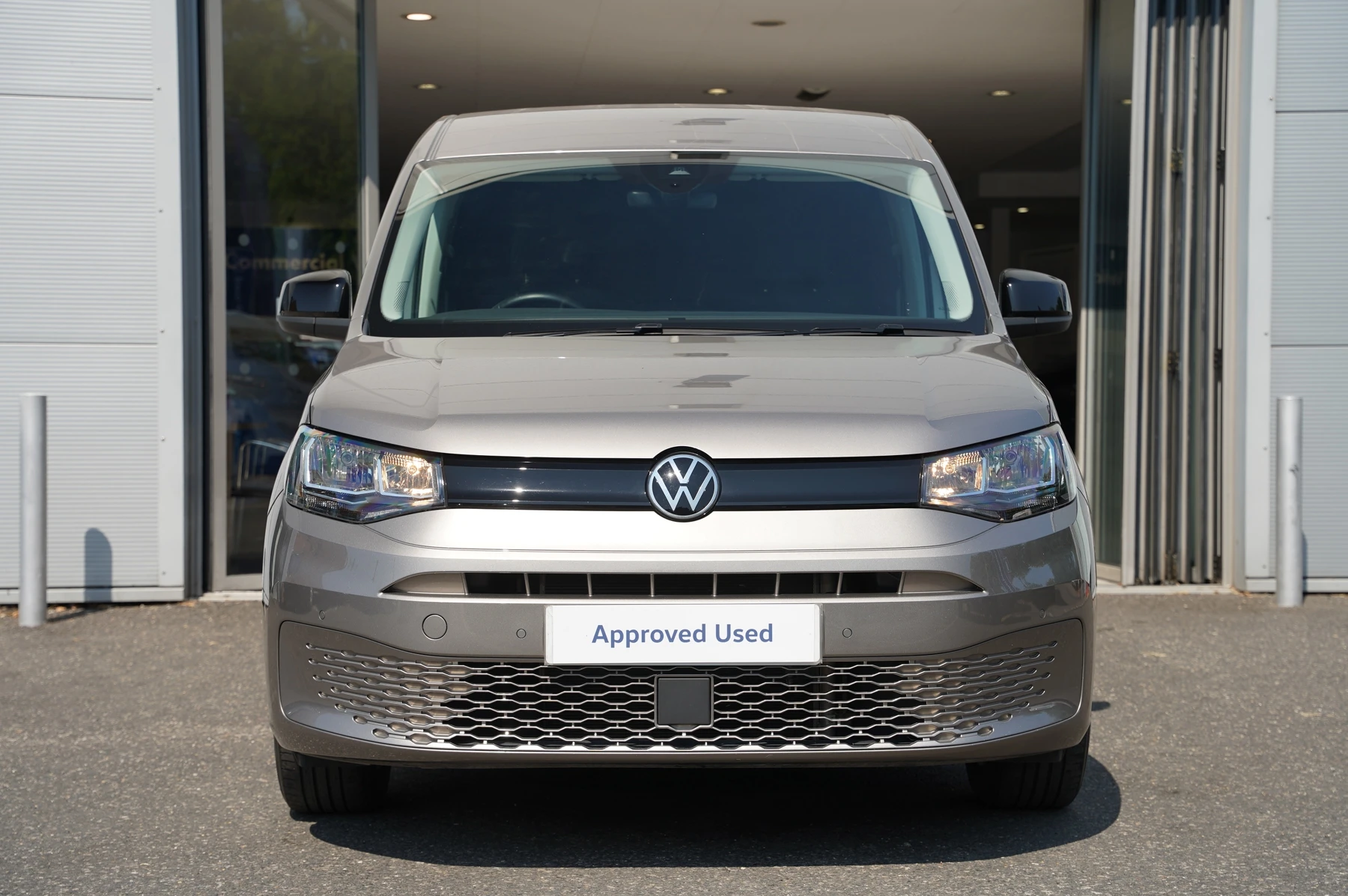 Volkswagen-Caddy-image-6
