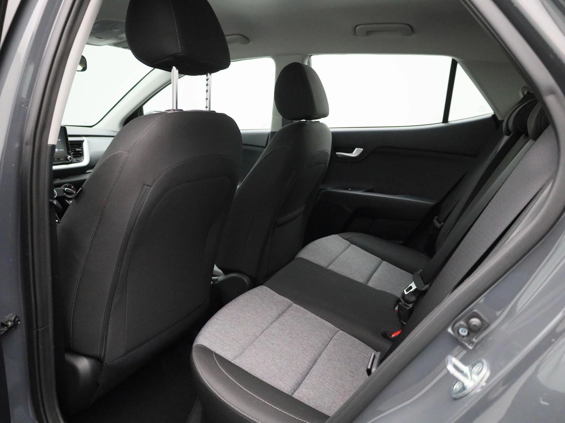 Kia-Stonic-image-11