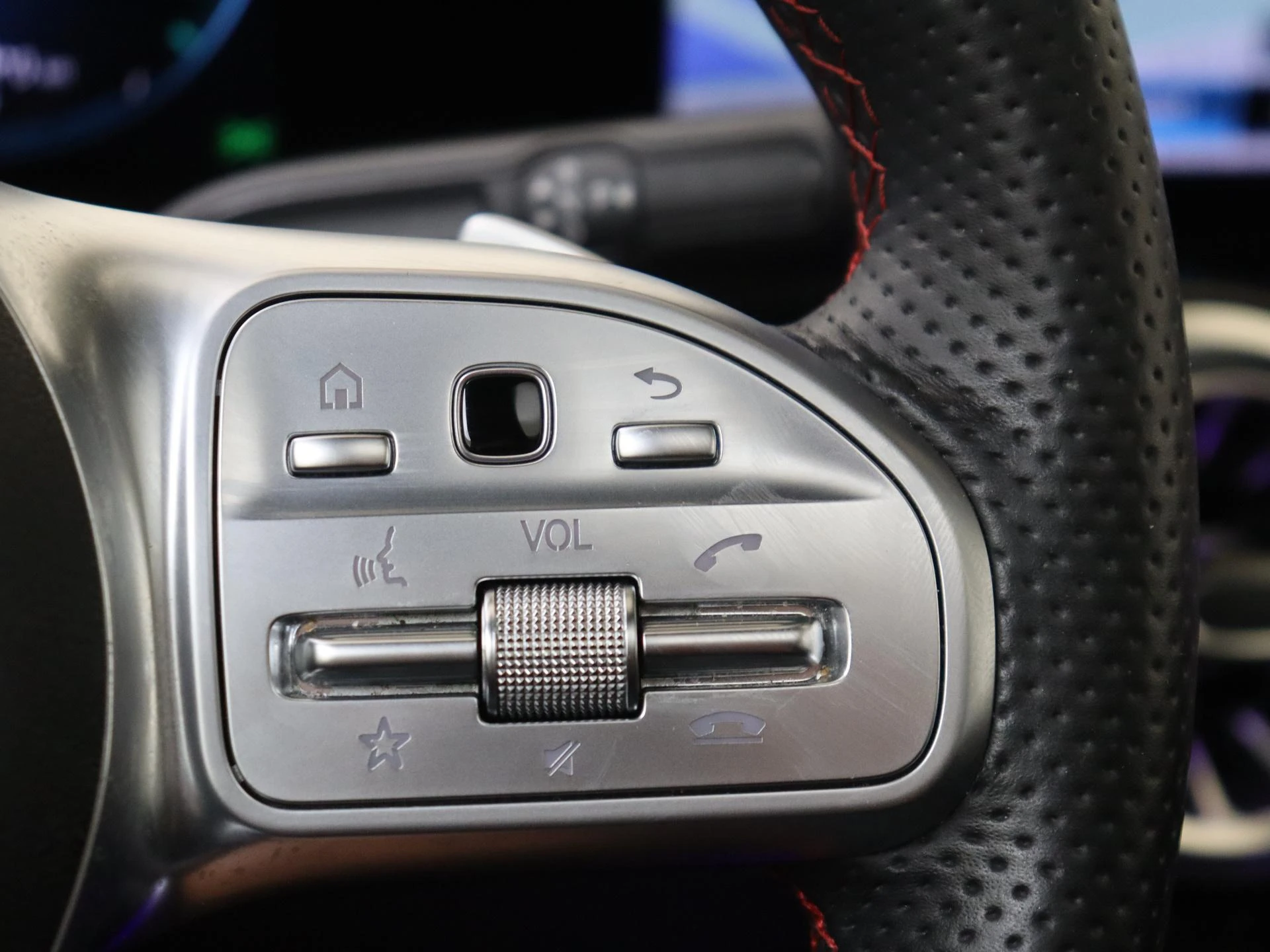 Mercedes-Benz GLA 250 e Business Solution AMG Limited