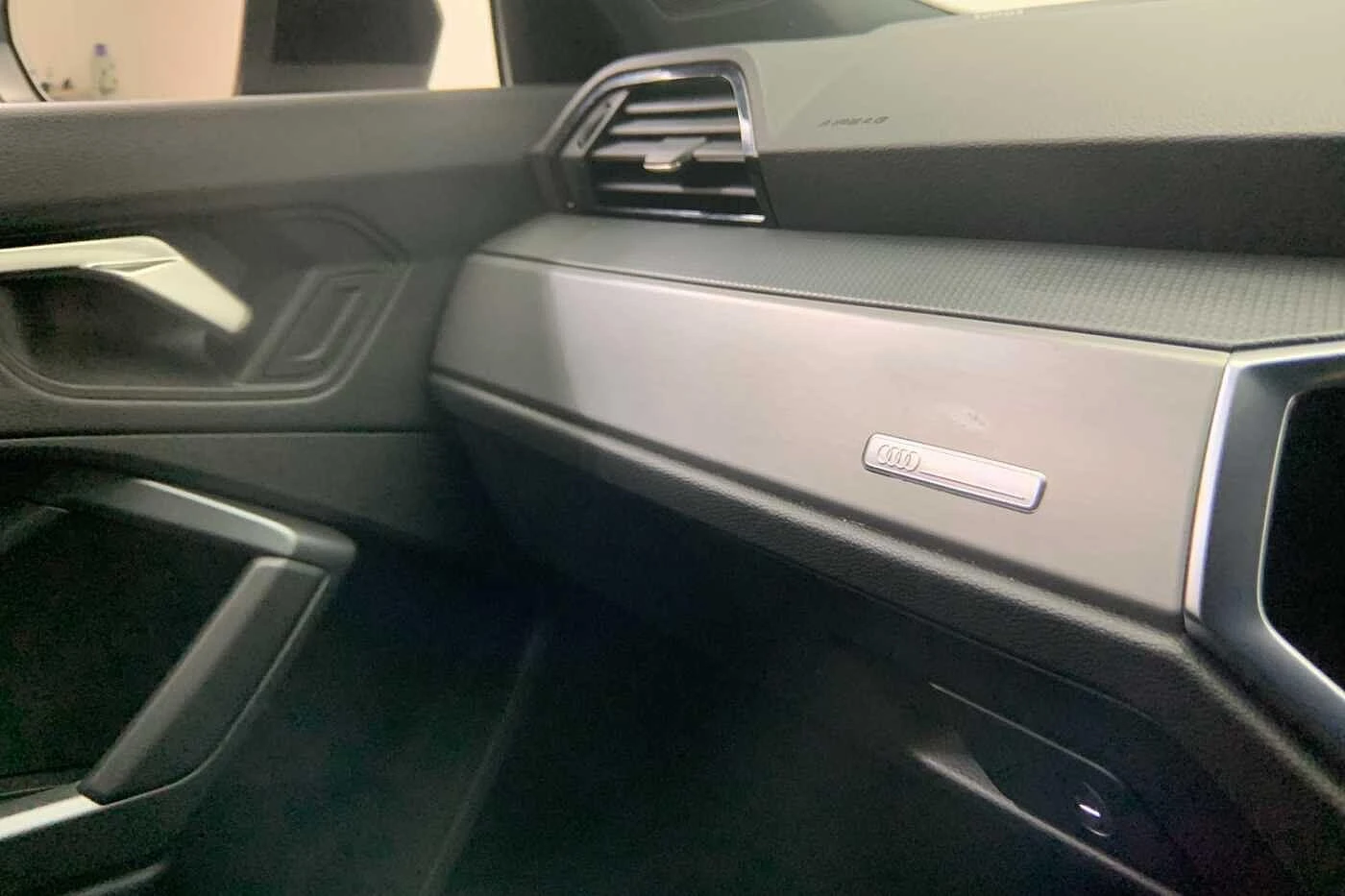 Audi-Q3-image-19