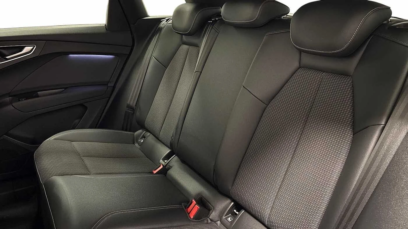Audi-Q4 e-tron-image-6