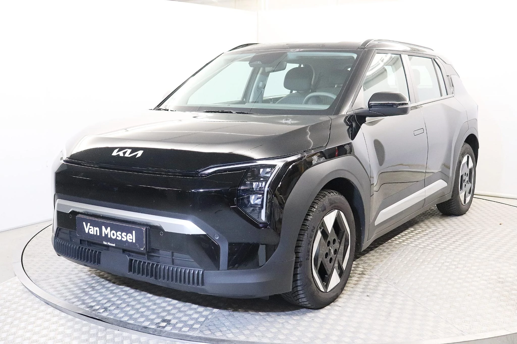 Kia-EV3-image-0
