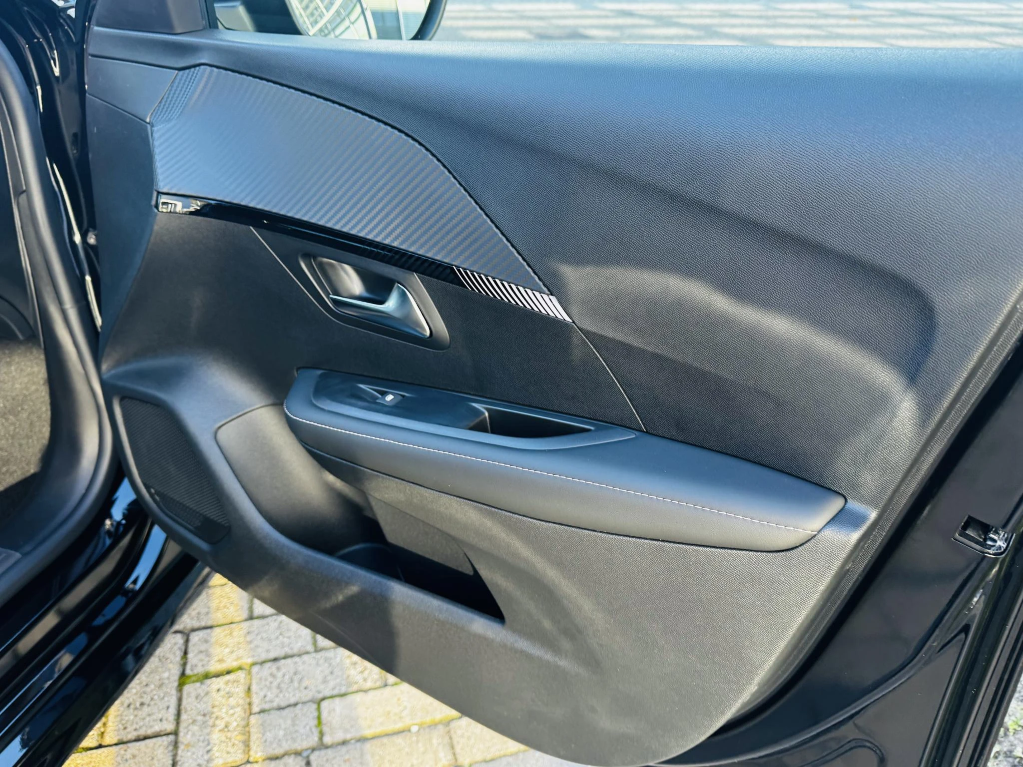 Peugeot-208-image-26
