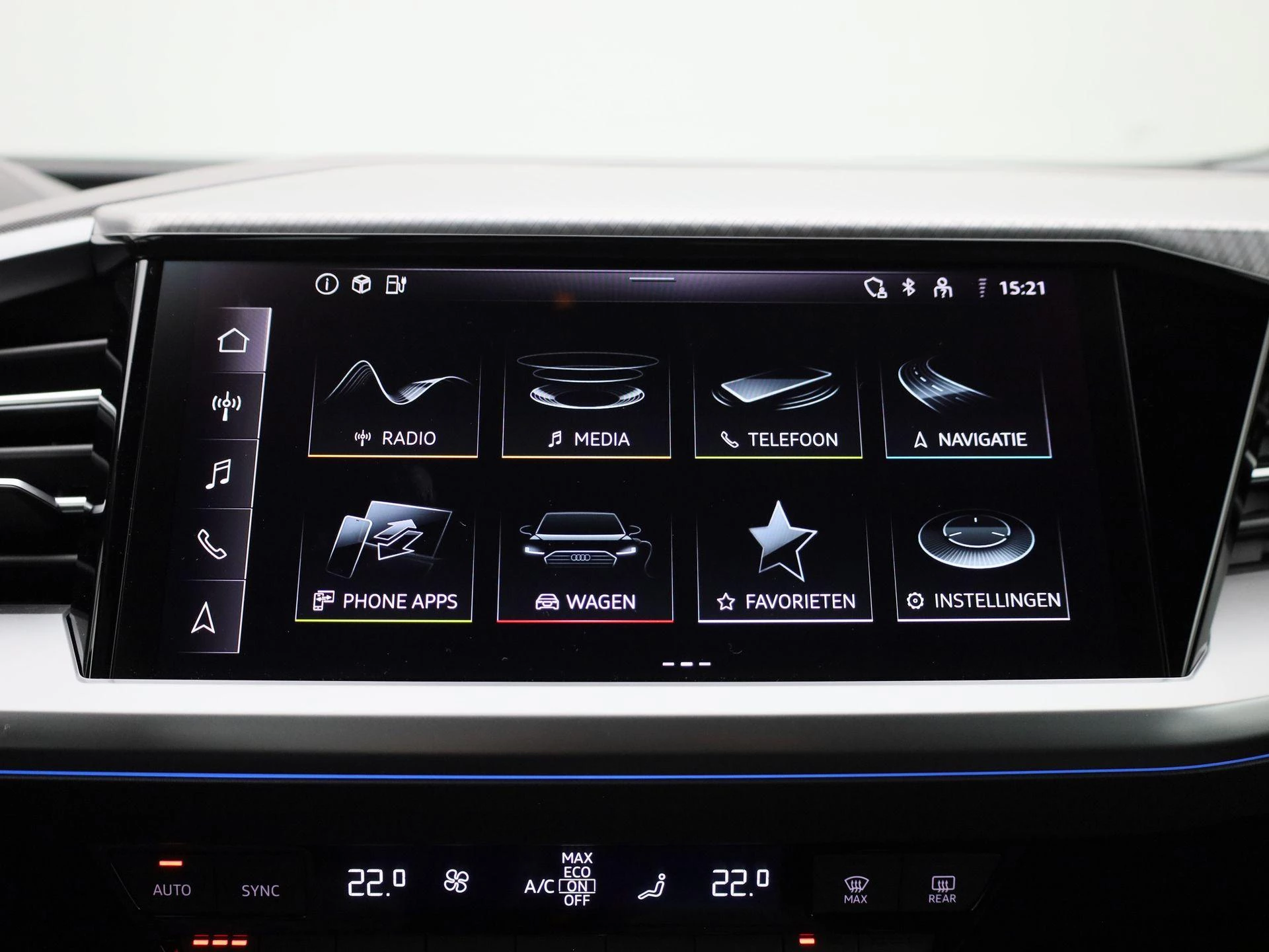 Audi-Q4 e-tron-image-25
