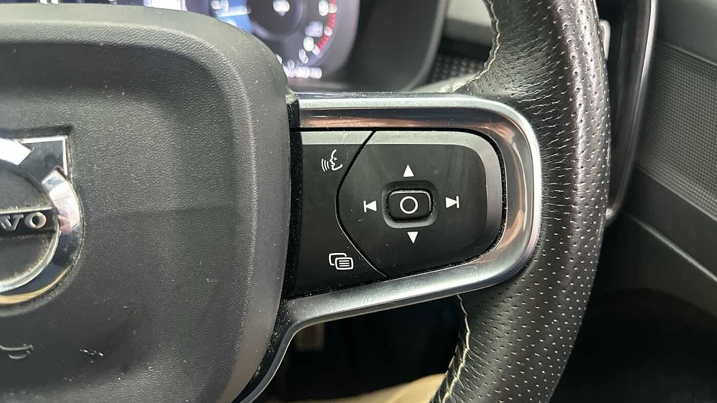 Volvo-XC40-image-17