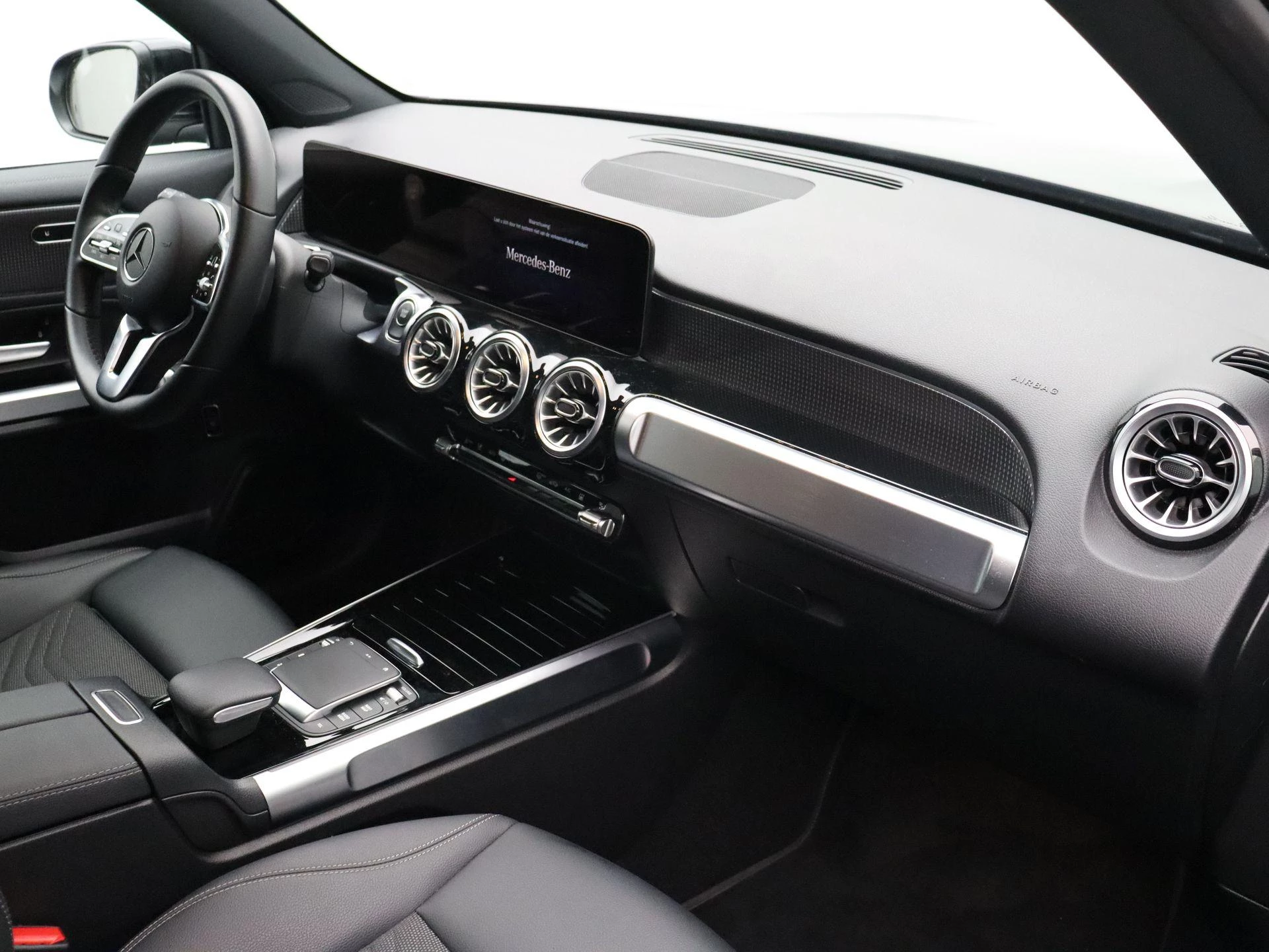 Mercedes-Benz EQB 250 Business Line