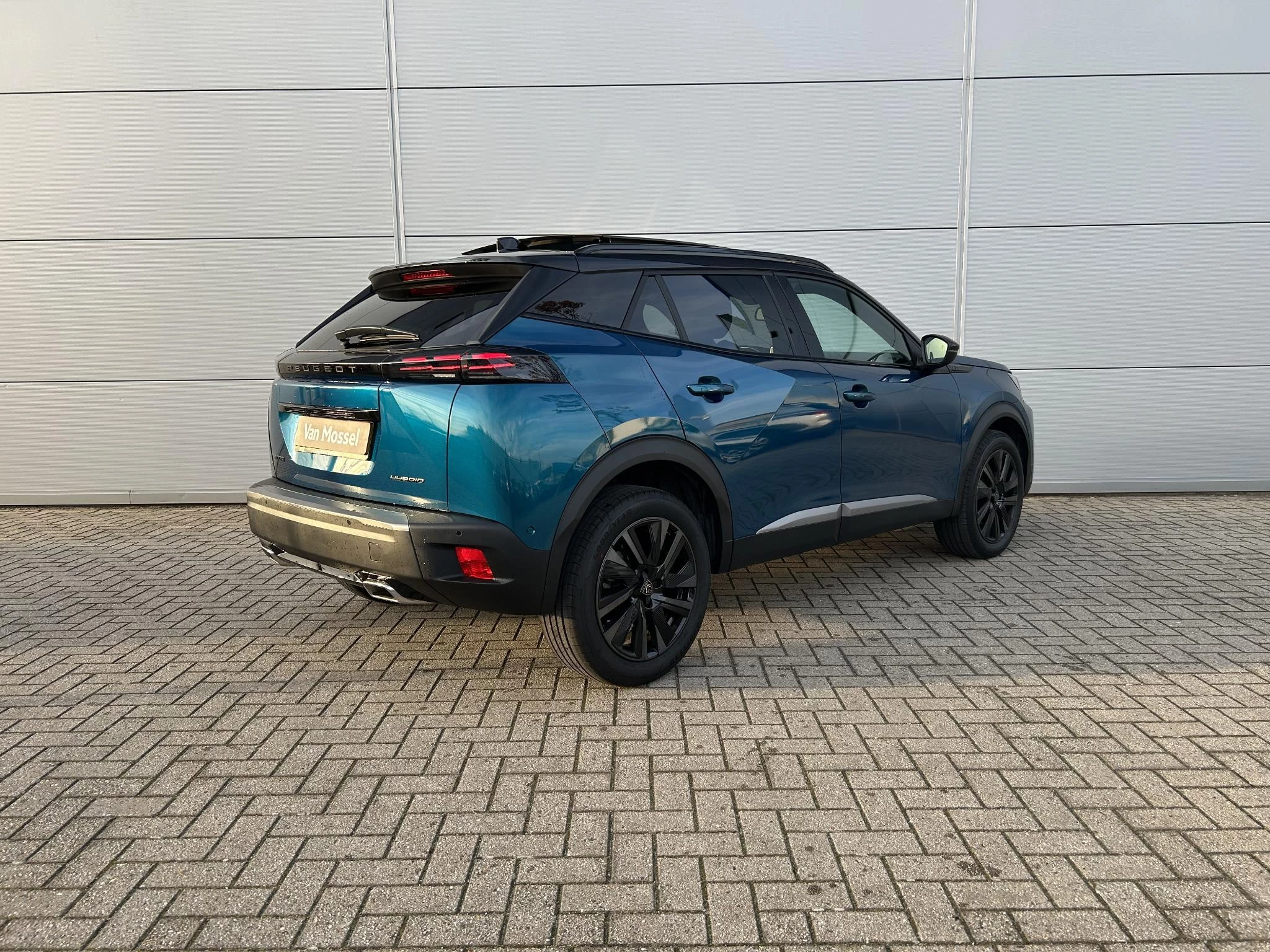 Peugeot-2008-image-4