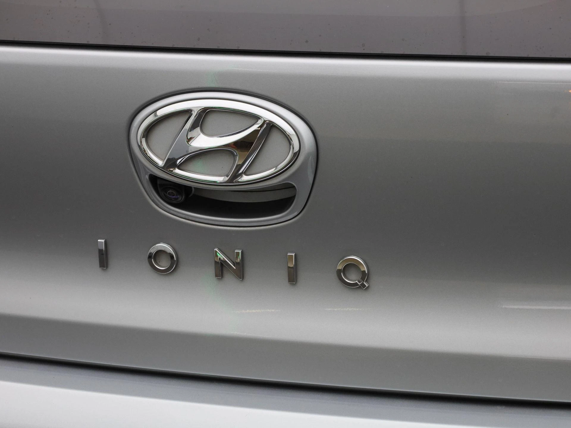 Hyundai-IONIQ-image-38