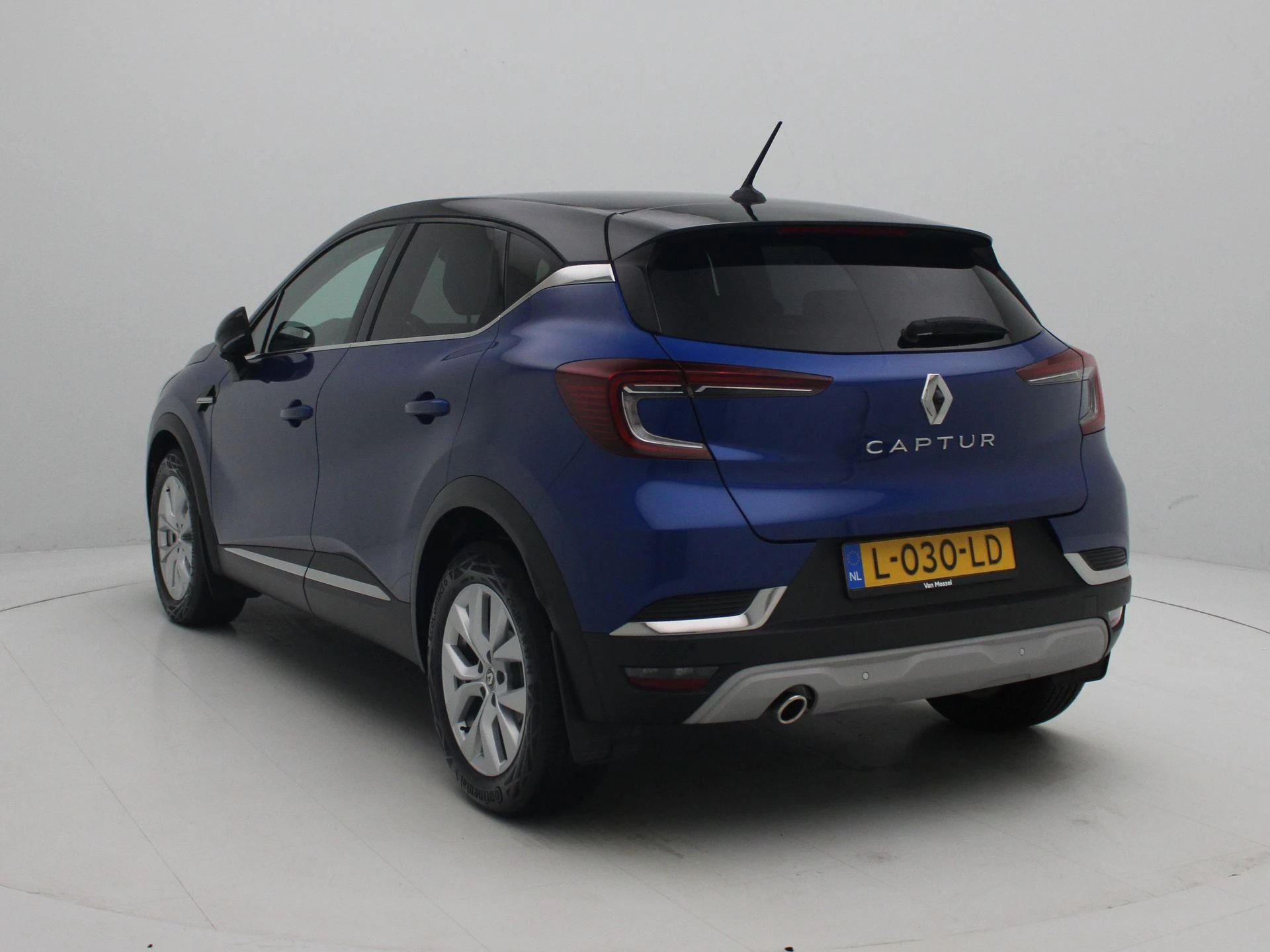 Renault-Captur-image-1