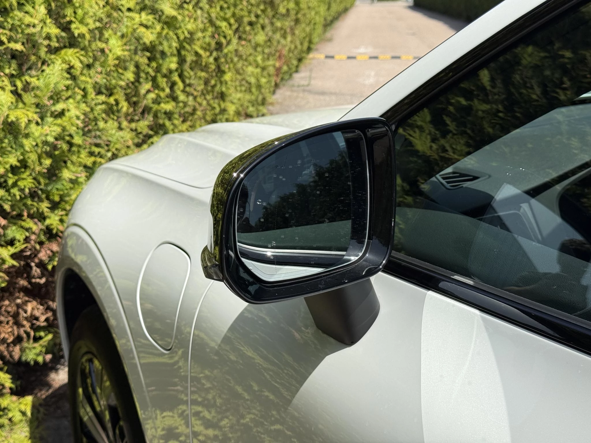 Volvo-XC60-image-17