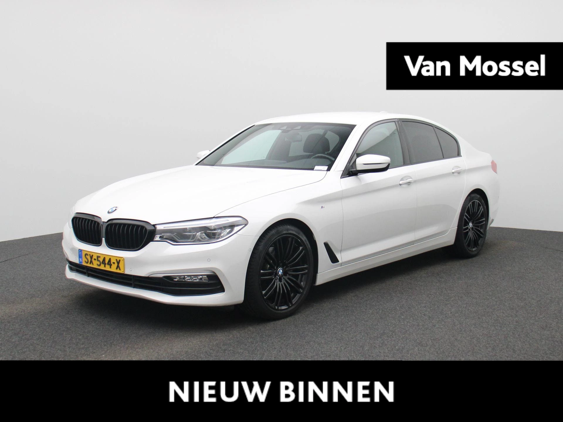 BMW-5 Serie-image-0