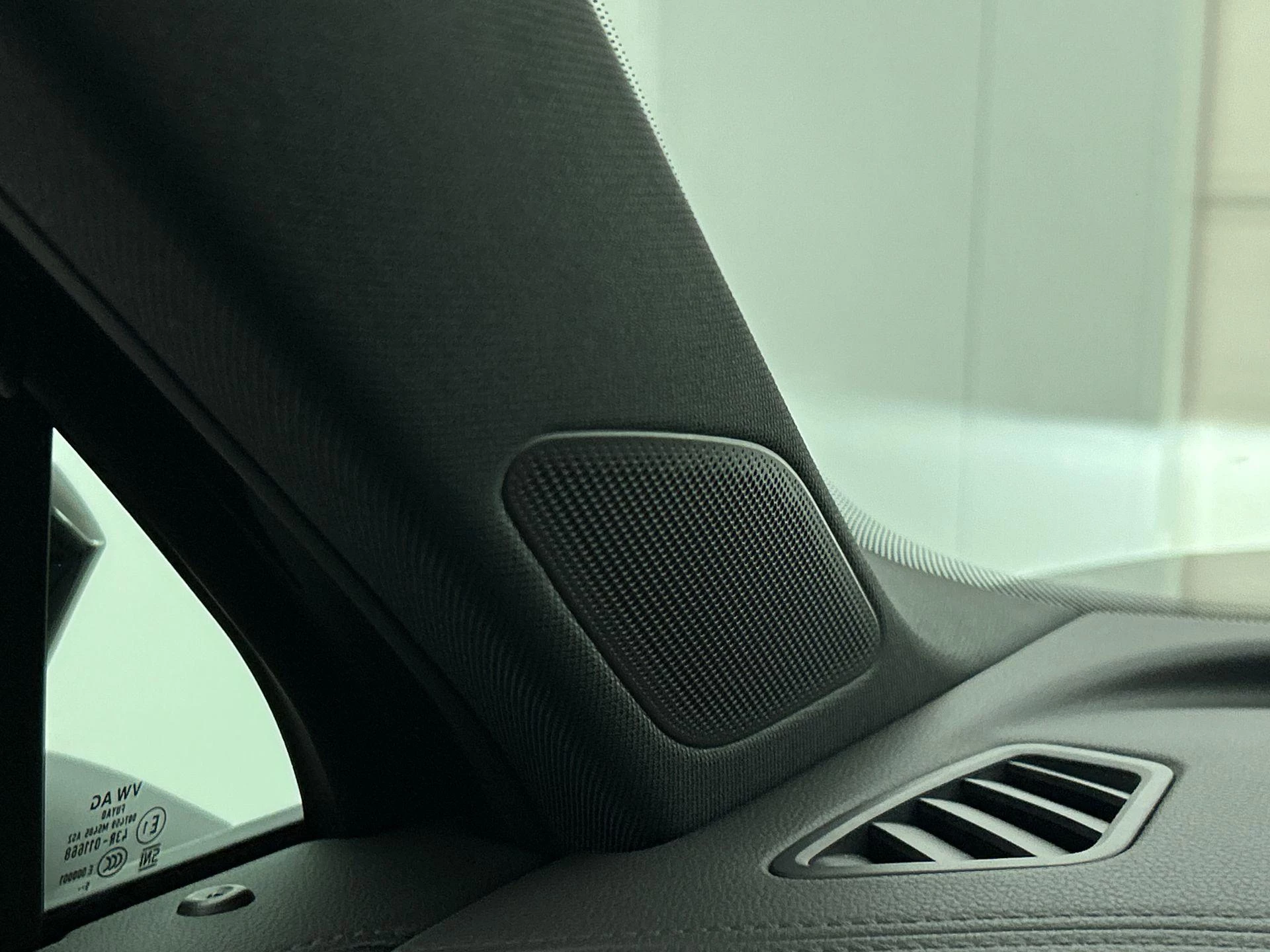 Volkswagen Tayron 1.5 eHybrid R-Line Edition
