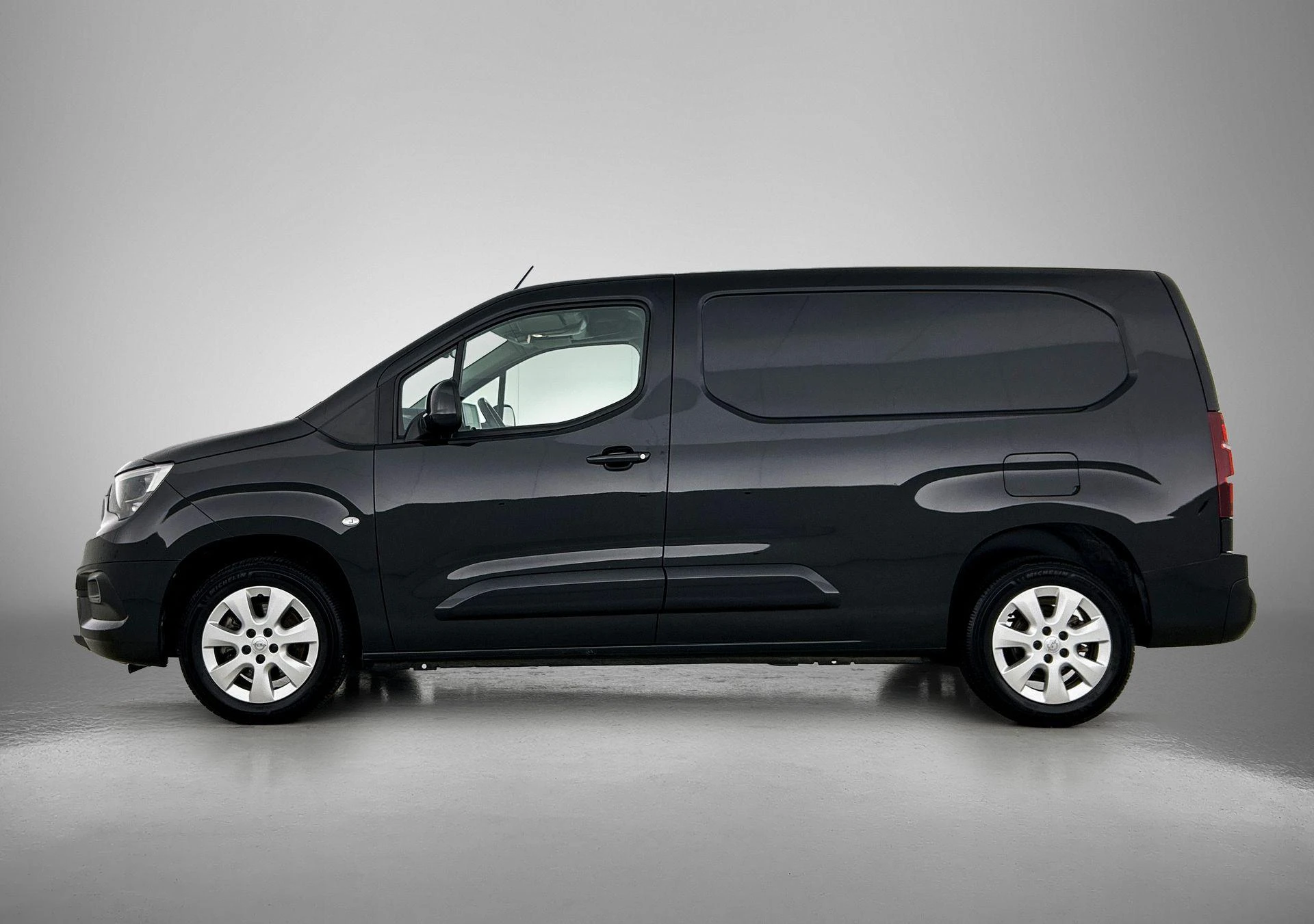 Opel-Combo-image-1