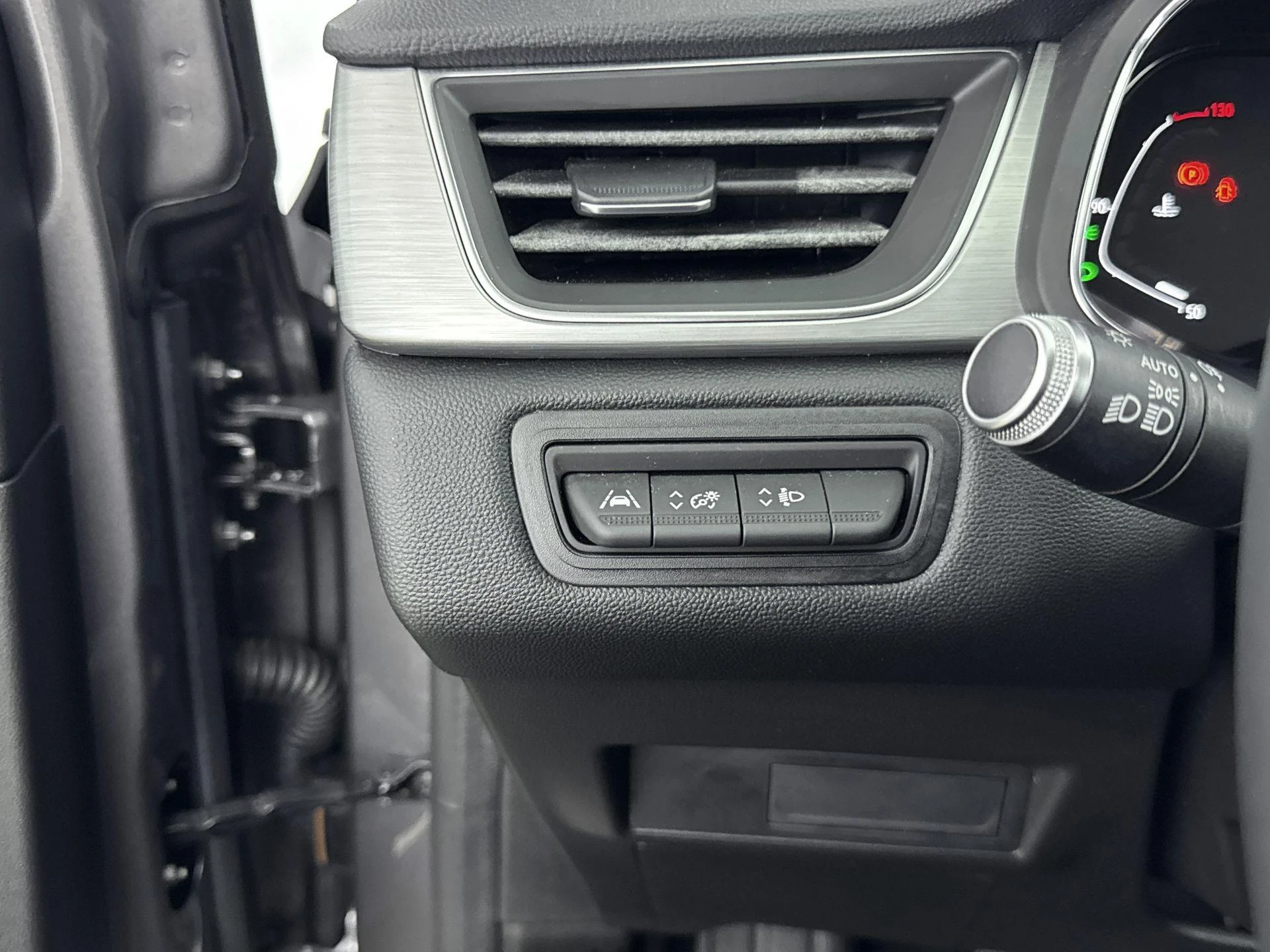 Renault-Captur-image-18