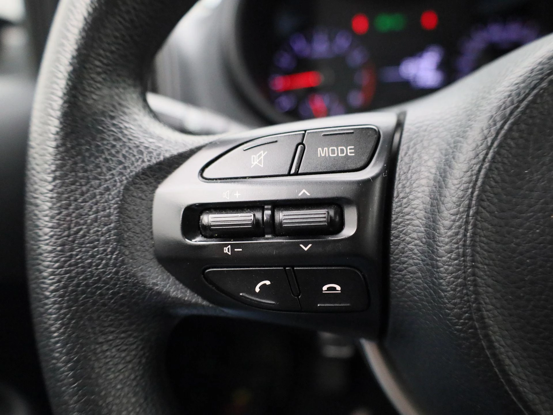 Kia-Picanto-image-16