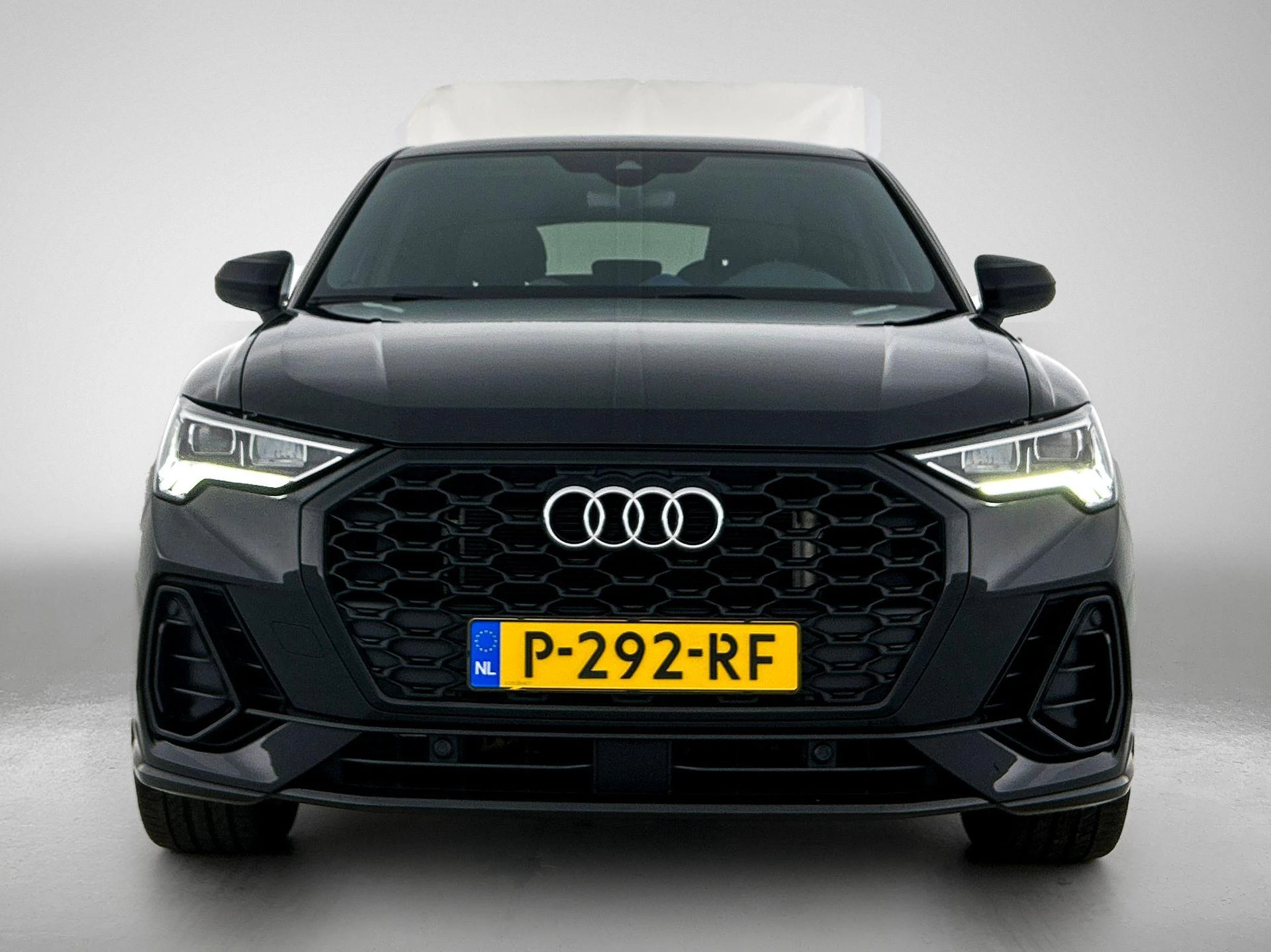 Audi-Q3-image-4