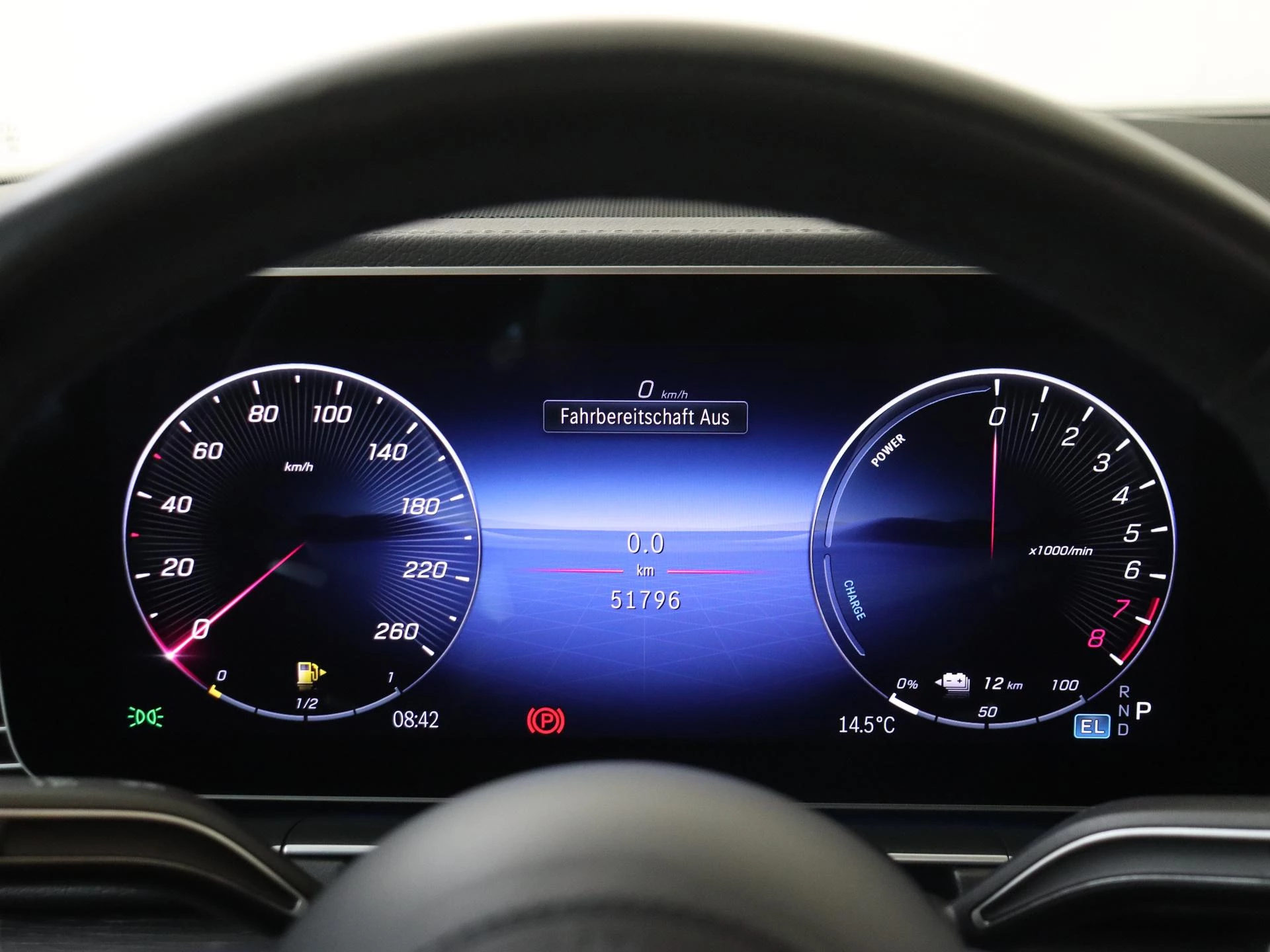 Mercedes-Benz-GLE-image-13