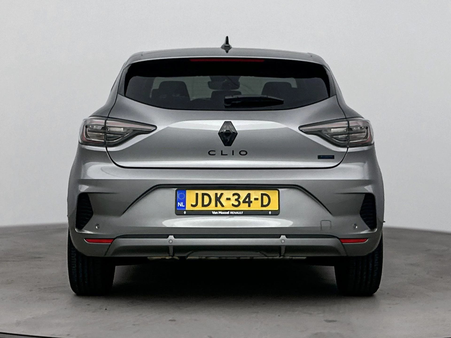 Renault-Clio-image-2